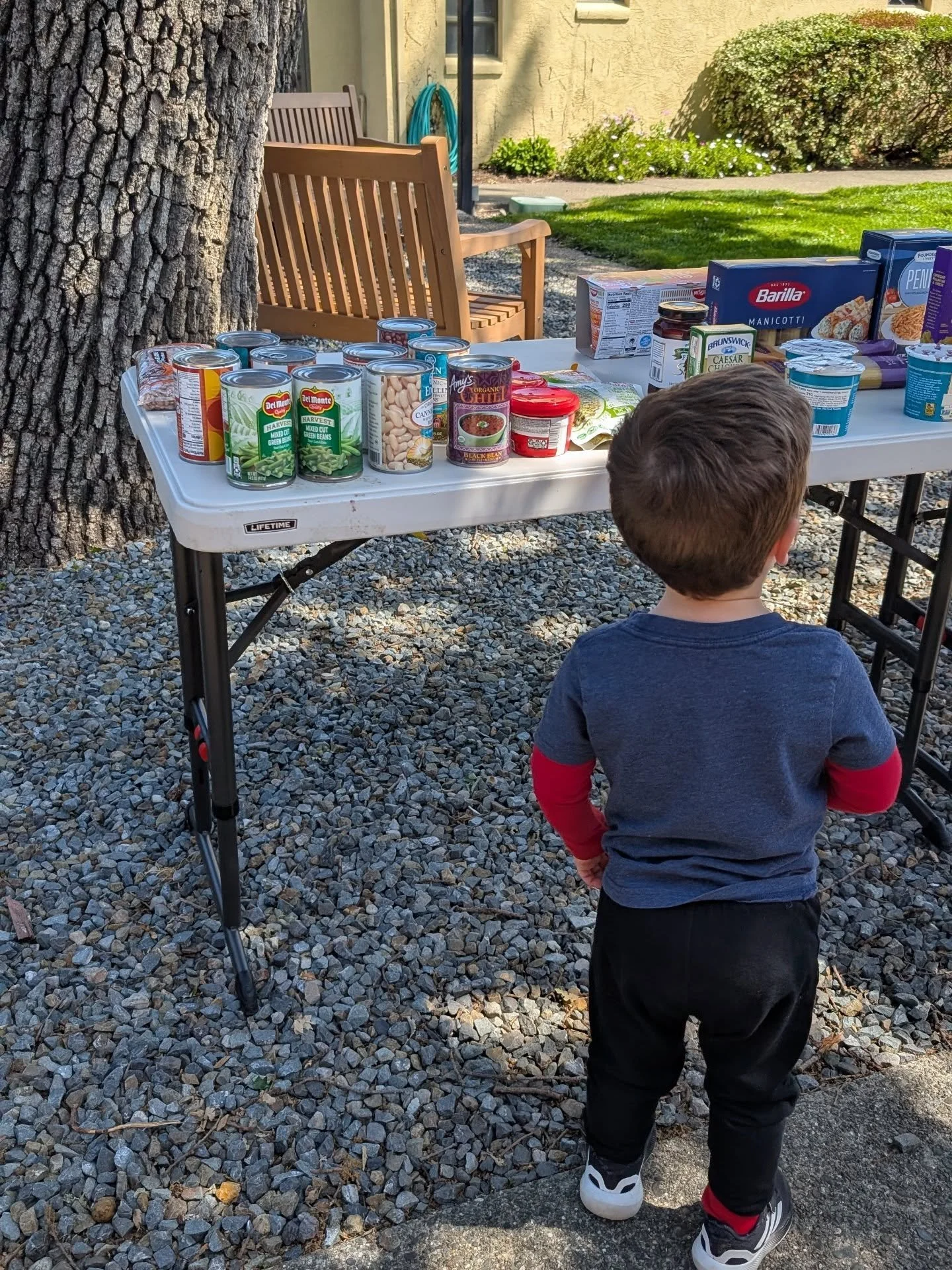 Remember the diaper and toiletries drive we hosted last month and all the amazing items donated? Today, our Time for Twos kiddos got the opportunity to walk the items you donated over to the St. Francis food pantry and help restock the shelves! We lo