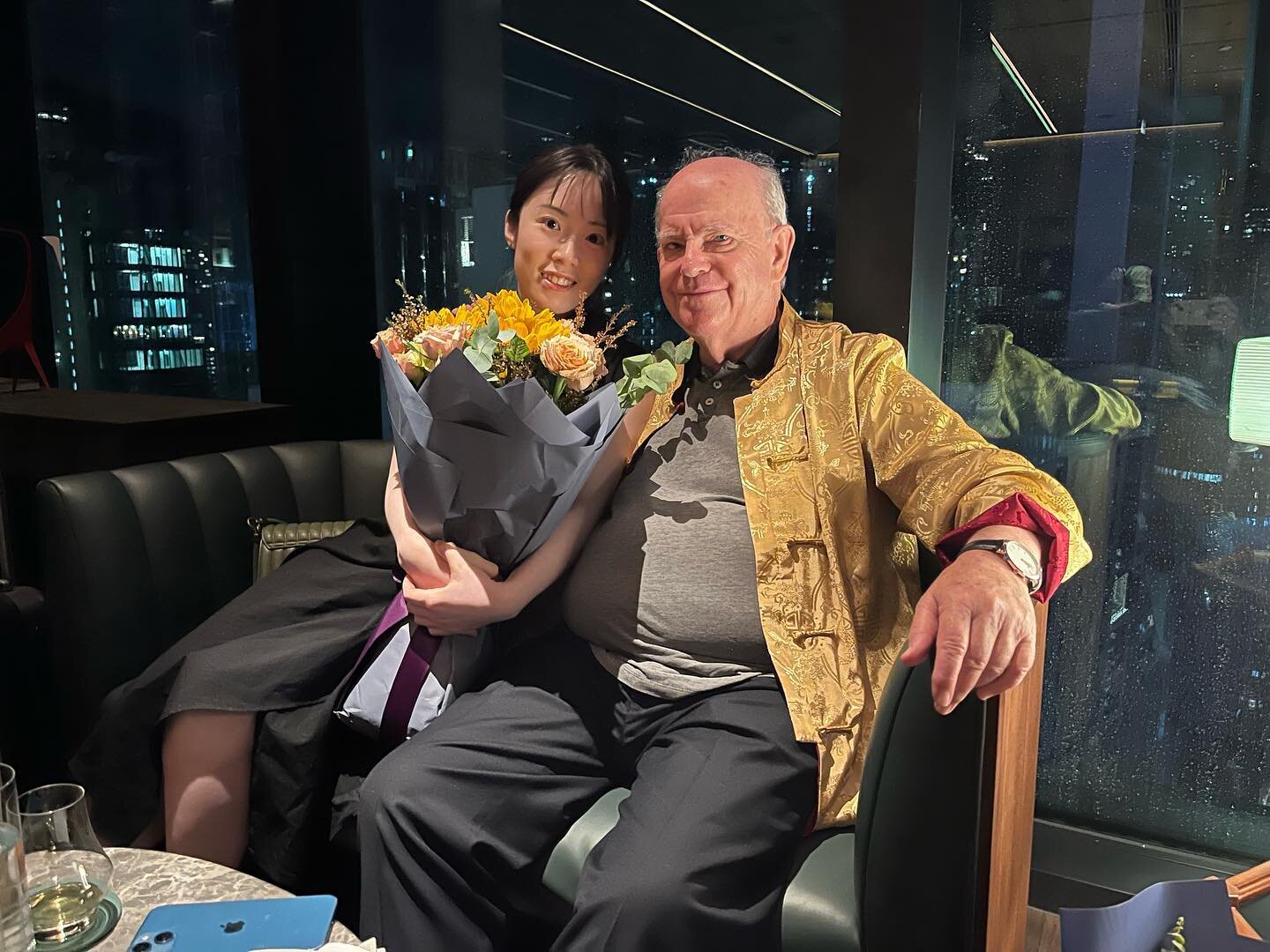 It was nice to meet Professor Julian Jacobson in Hong Kong. Thank you for the wonderful performance and lecture. Look forward to seeing you again in London!