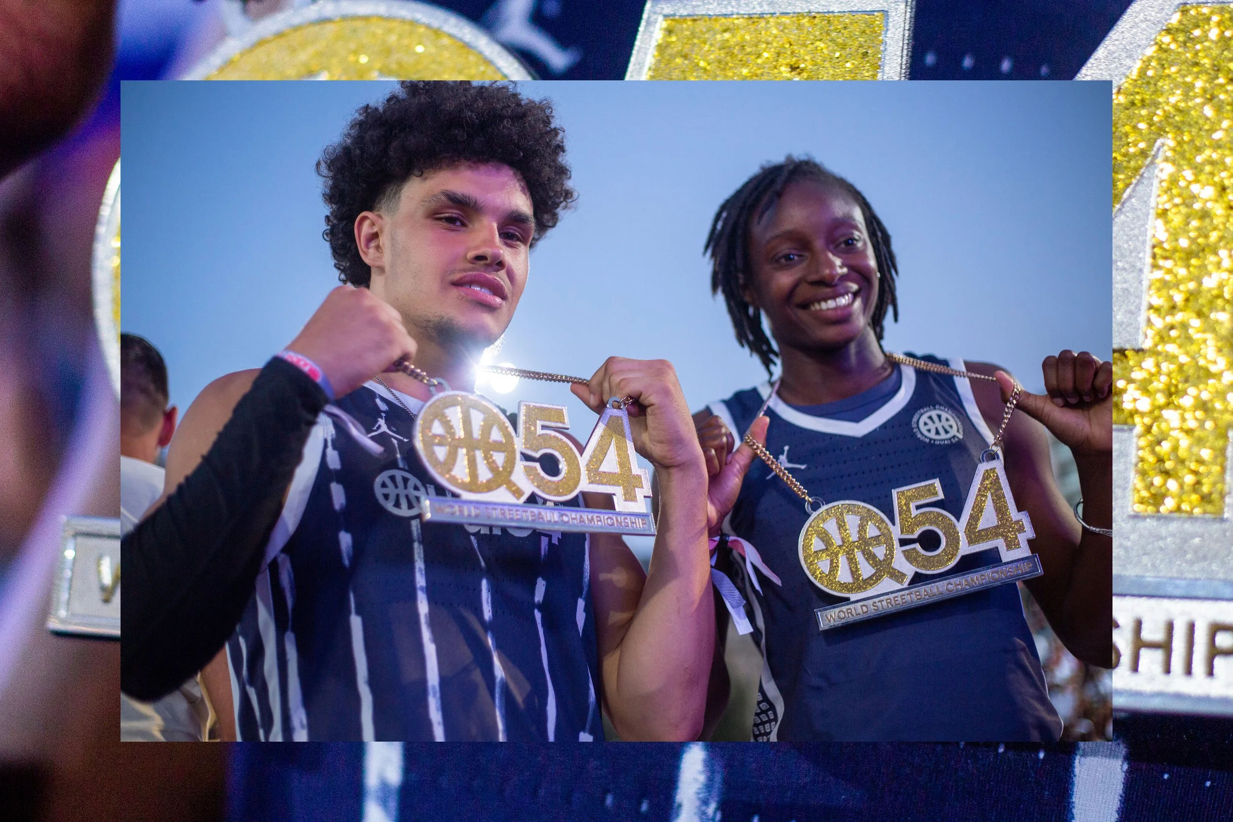 trophés meilleurs joueurs et joueuses de la finale du Quai 54 2022.