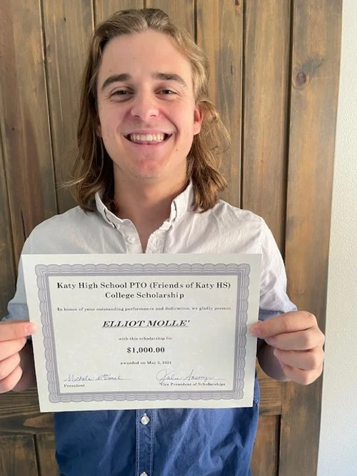 Elliot Molle'- TAMU.jpg