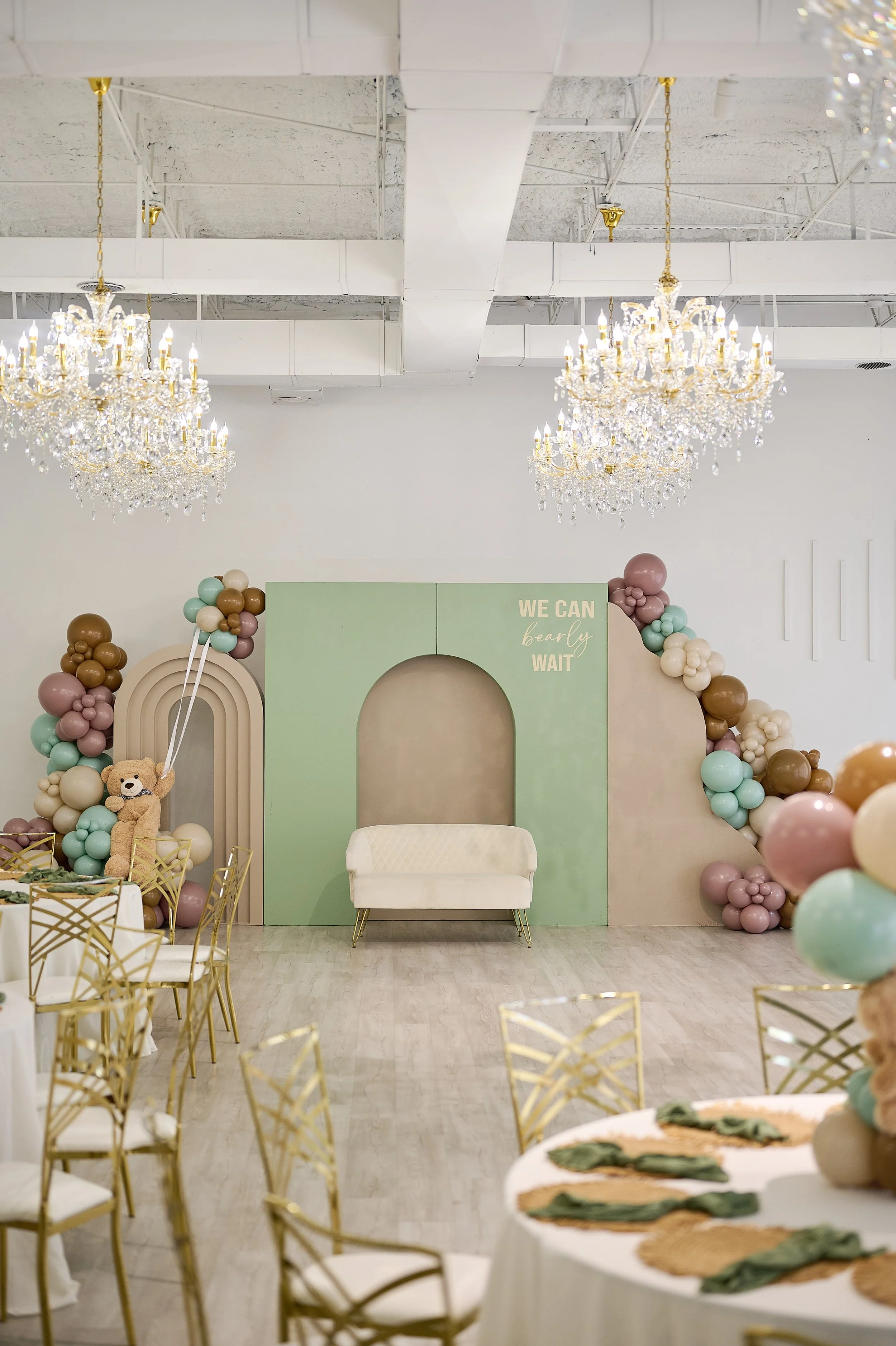 WHITE FLOWER 0107.jpg