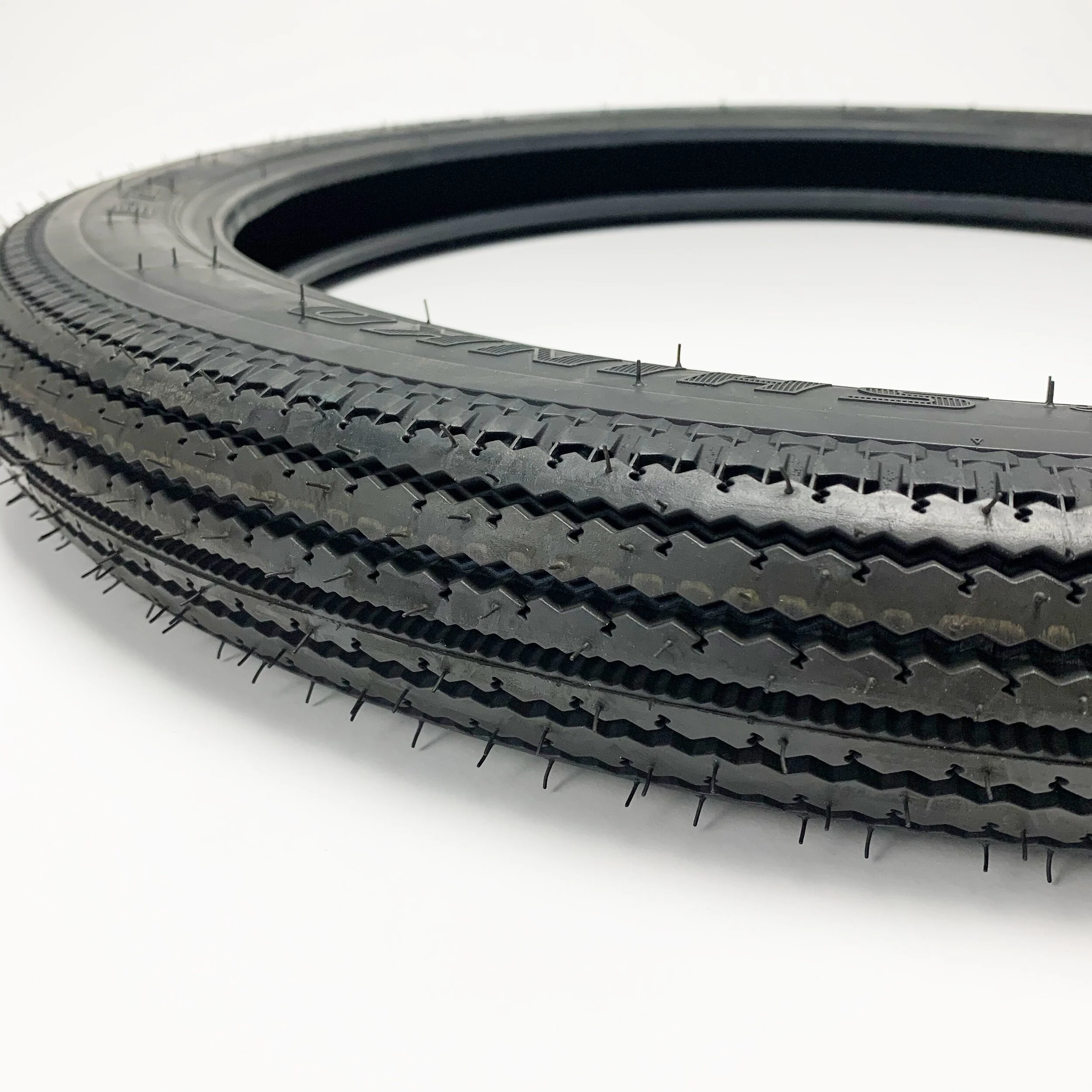 shinko+classic+270+tyre+-+sabotage+motorcycles4.jpg