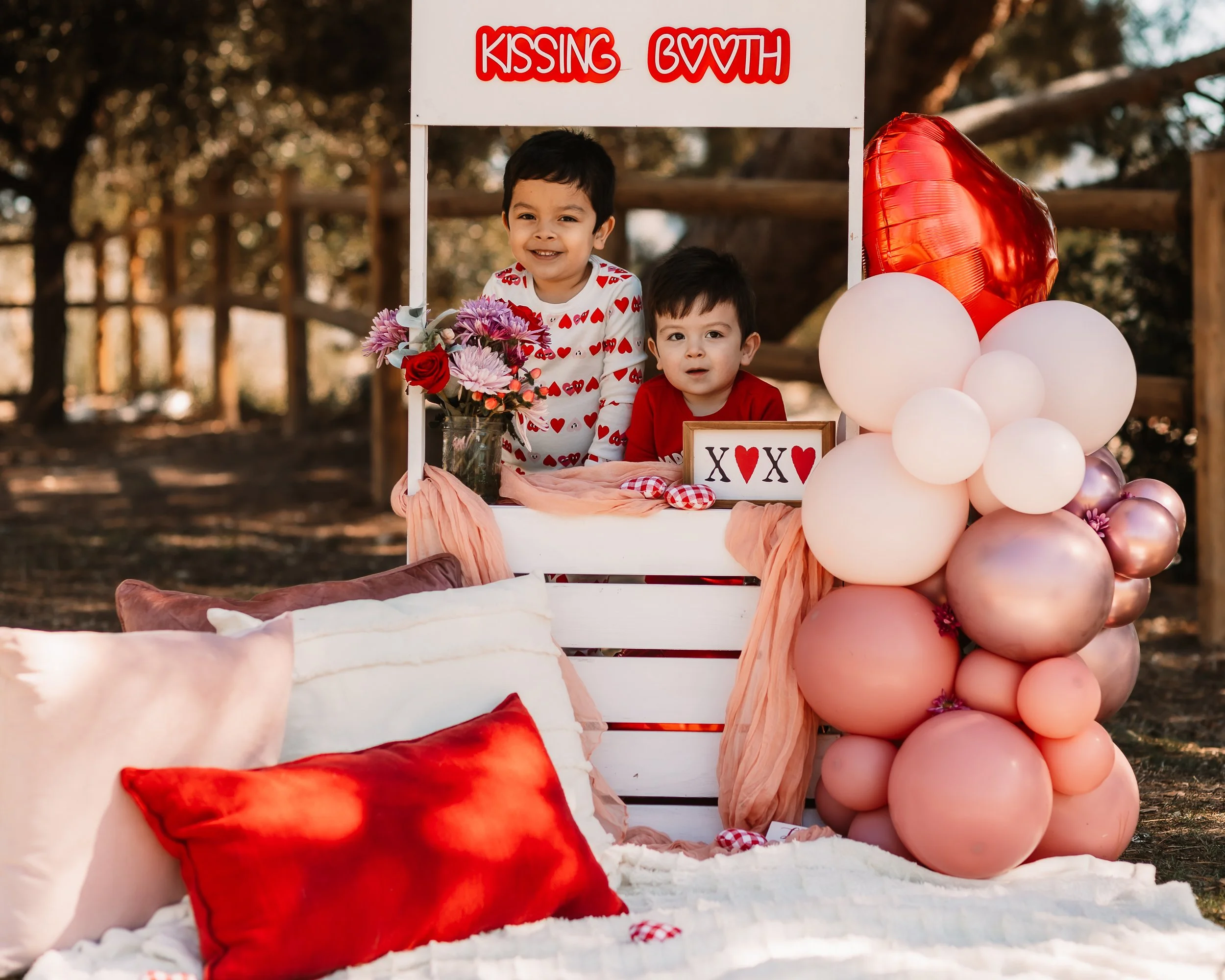 Santa Clarita Photographer - Santa Clarita Family Photographer - Santa Clarita Family Photos - this photo location is at canyon country park in canyon country santa clarita california - valentines mini session