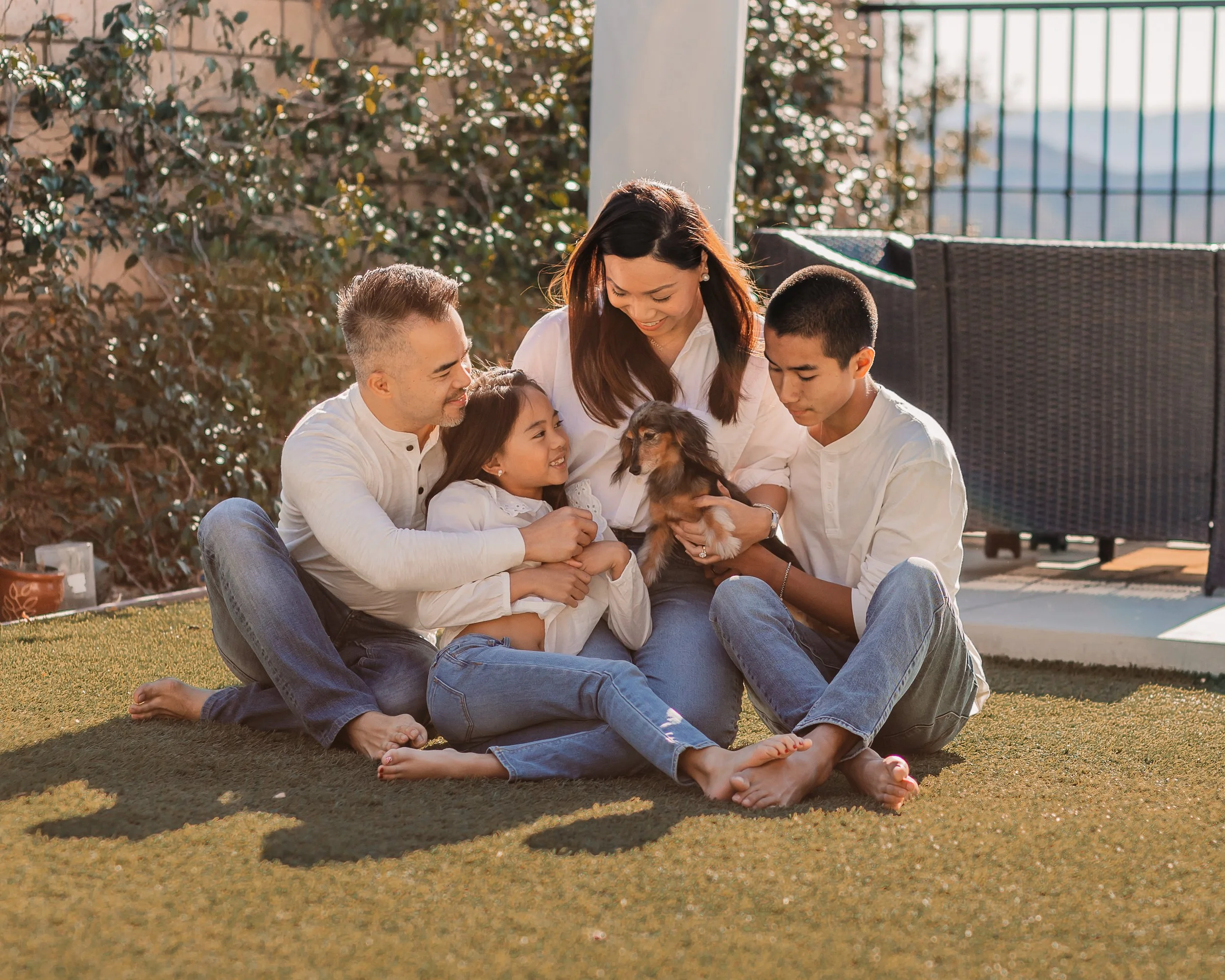 Santa Clarita Photographer - Santa Clarita Family Photographer - Santa Clarita Family Photos - this photo location is at private home in santa clarita
