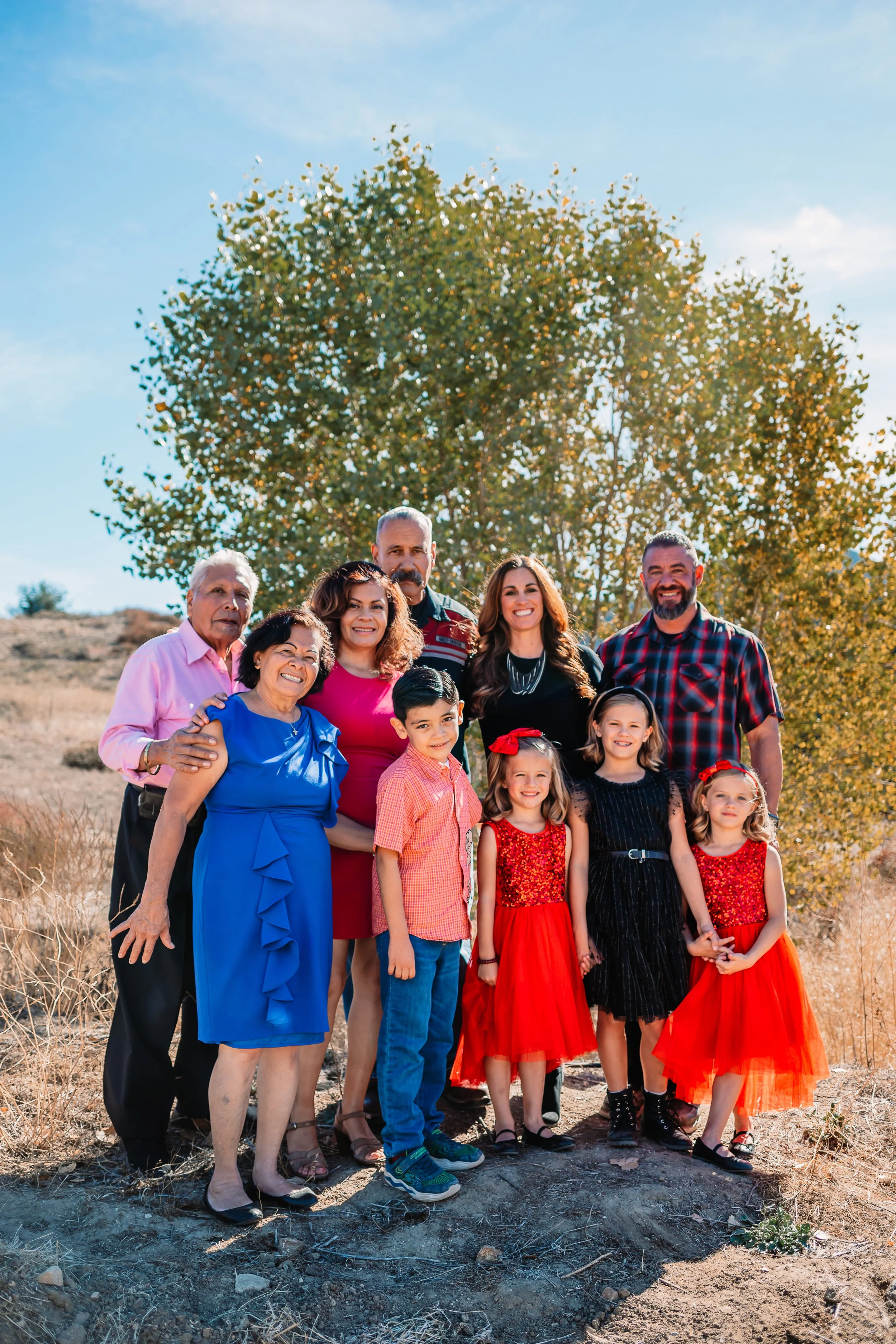 Santa Clarita Photographer - Santa Clarita Family Photographer - Santa Clarita Family Photos - this photo location is at golden valley ranch open space