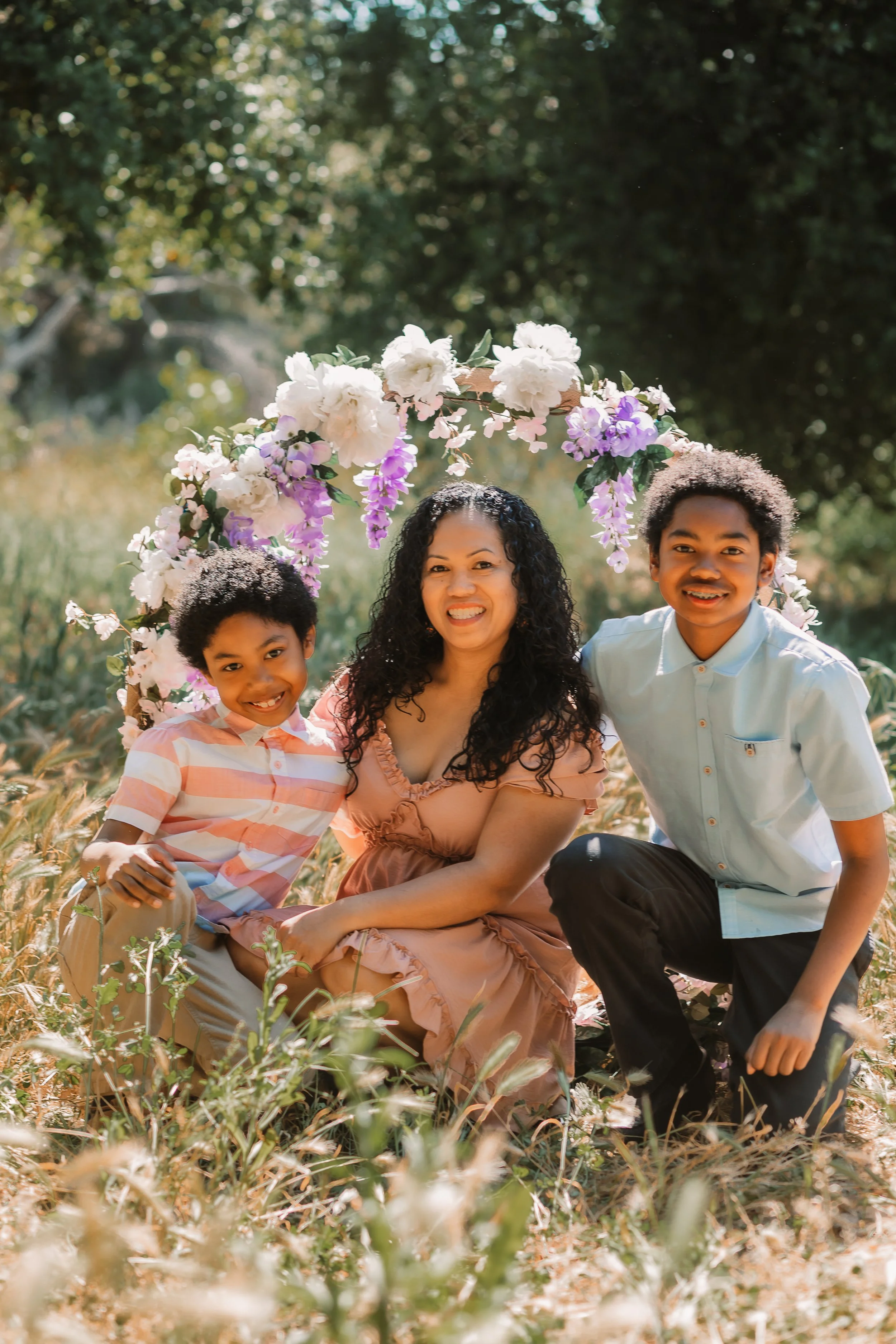 Santa Clarita Photographer - Santa Clarita Family Photographer - Santa Clarita Family Photos - mommy and me session in santa clarita california - placerita canyon nature center