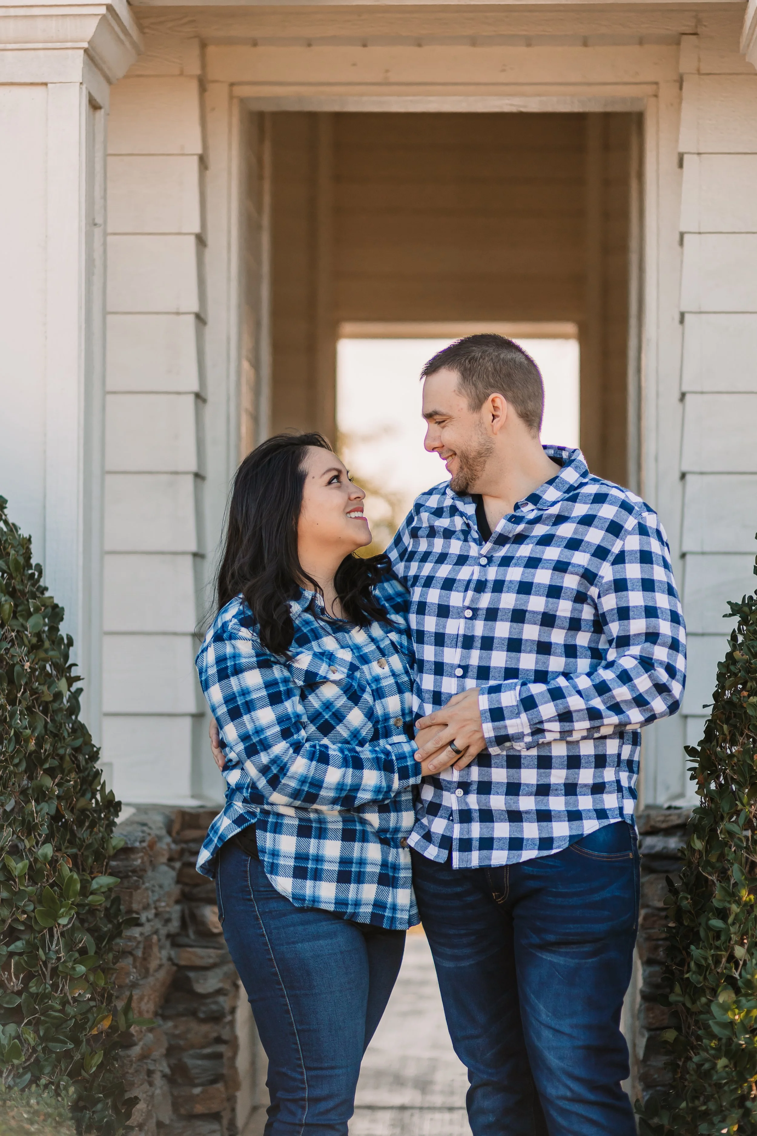 Santa Clarita Photographer - Santa Clarita Family Photographer - Santa Clarita Family Photos - this photo location is at bridgeport Valencia
