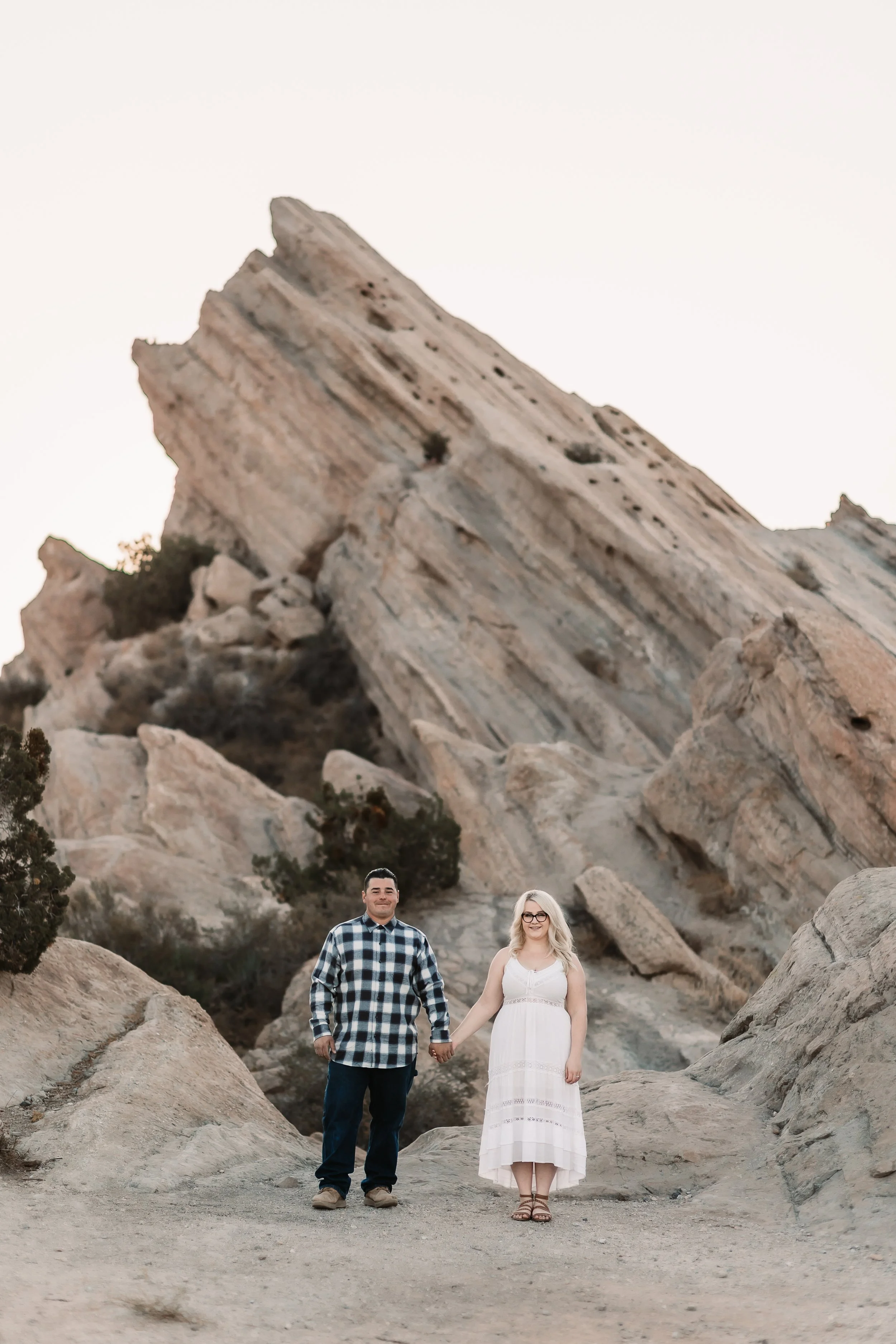 Santa Clarita Photographer - Santa Clarita Couples Photographer - Santa Clarita Couples Photos - this photo location is at vasquez rocks in agua dulce - engagement photos - santa clarita engagement photographer