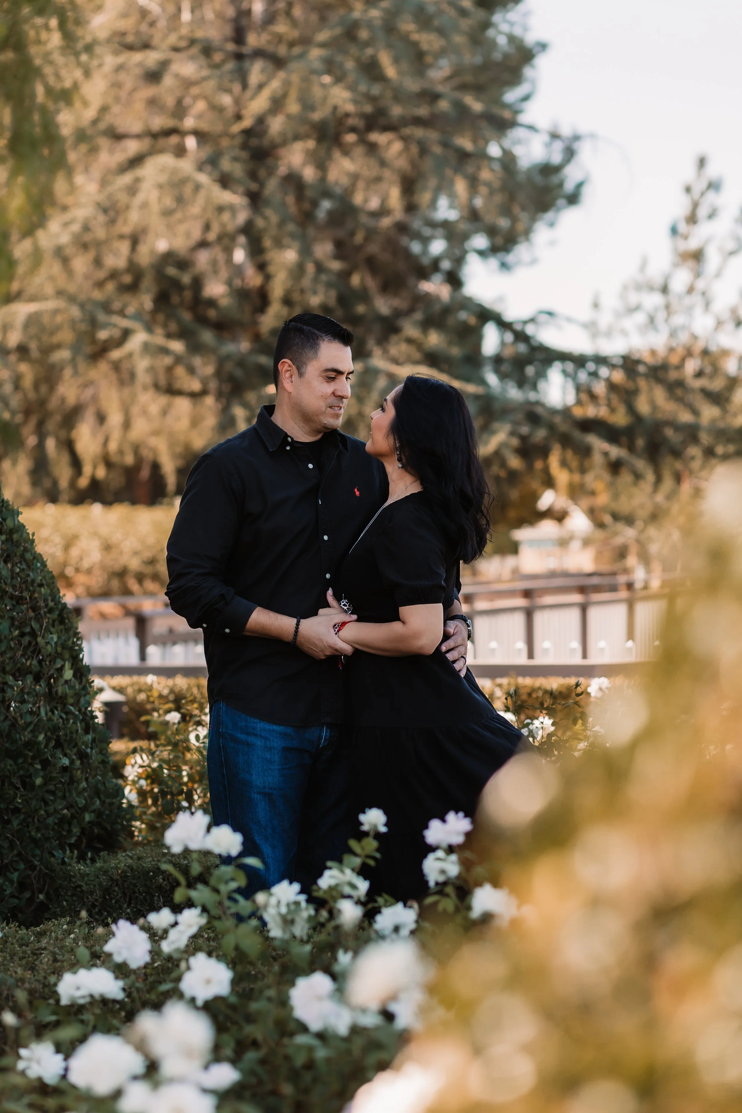 Santa Clarita Photographer - Santa Clarita Family Photographer - Santa Clarita Family Photos - this photo location is at bridgeport Valencia