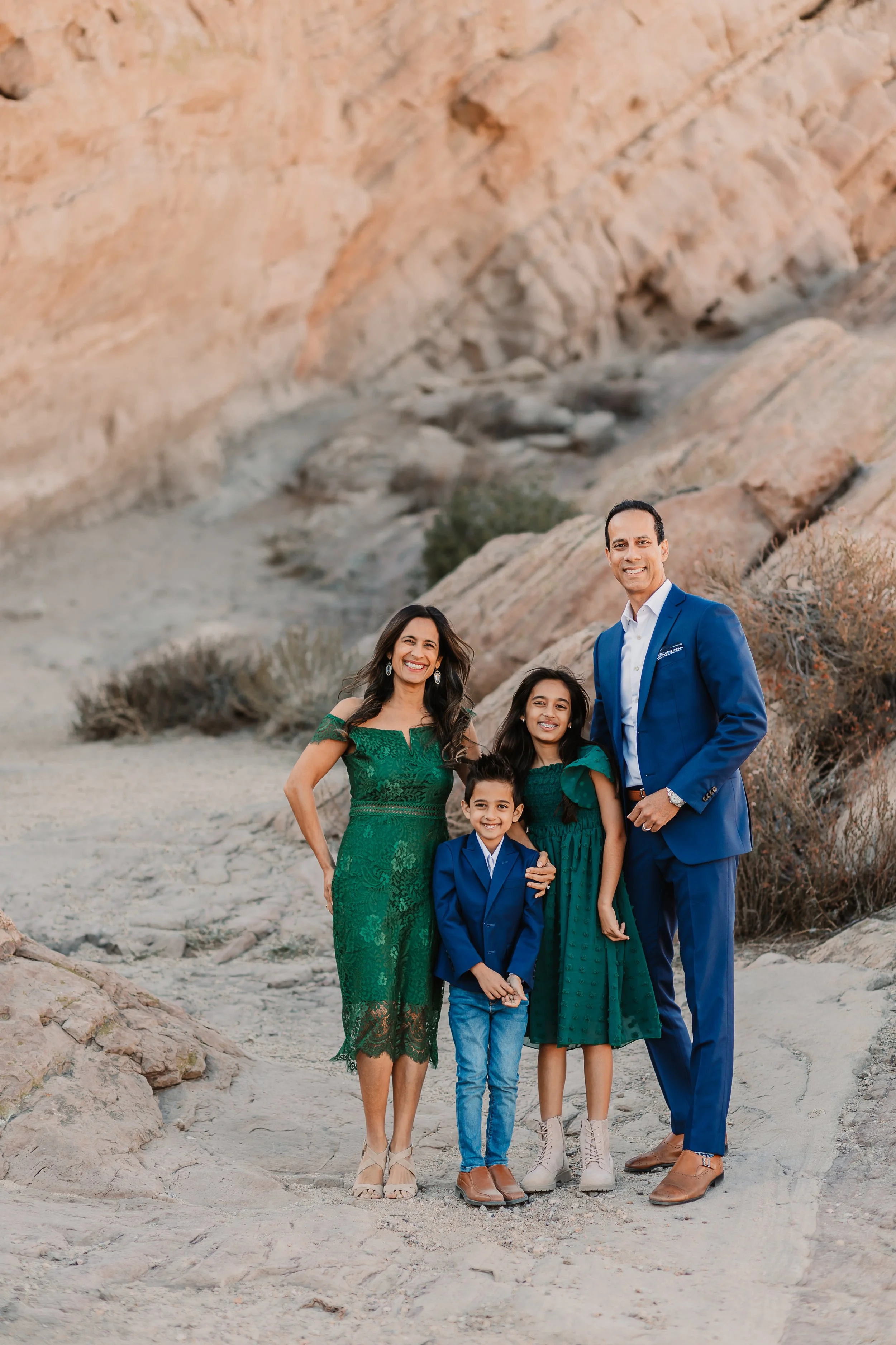 Santa Clarita Photographer - Santa Clarita Family Photographer - Santa Clarita Family Photos - this photo location is at vasquez rocks in agua dulce