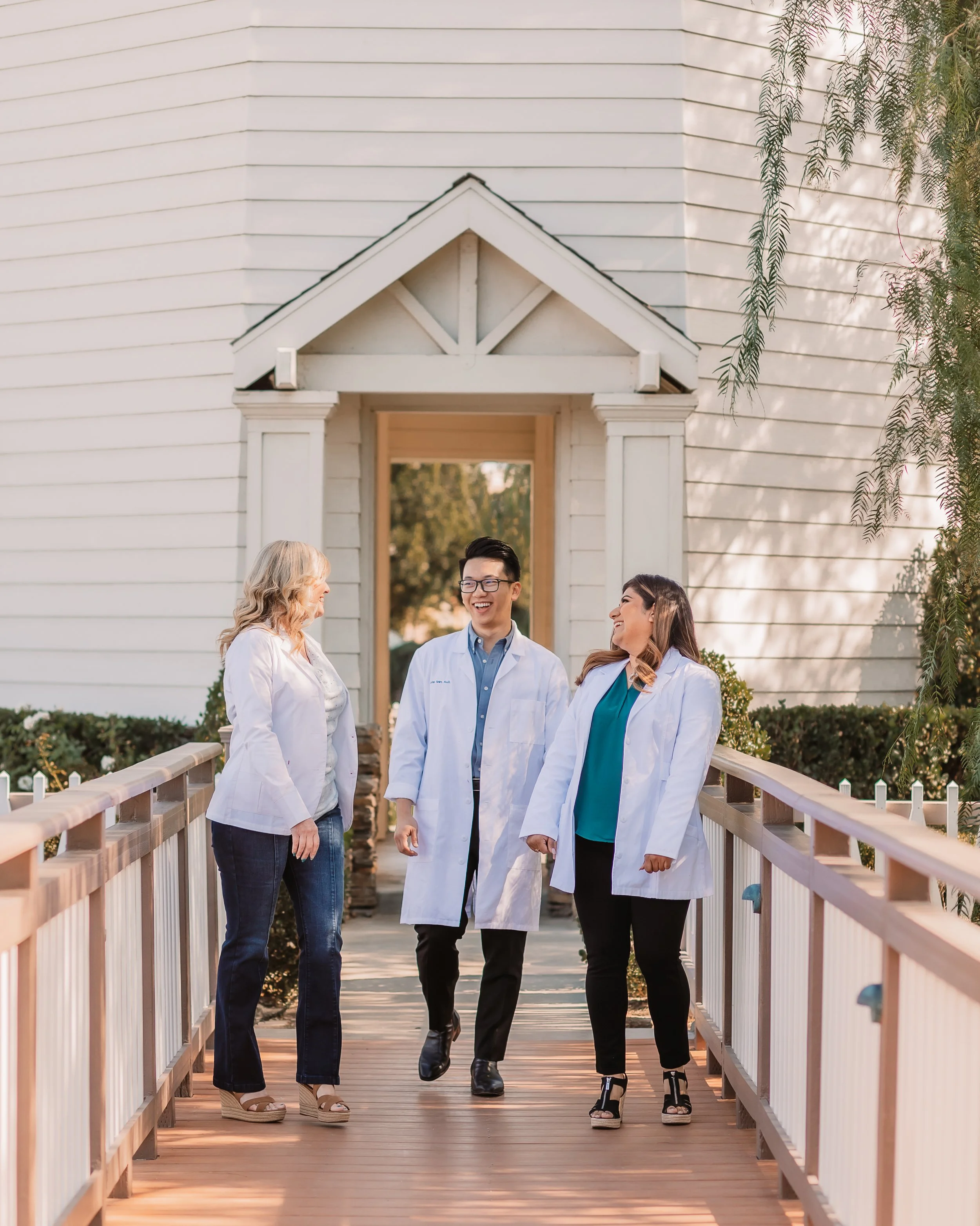 Santa Clarita Photographer - Santa Clarita Portrait Photographer - Santa Clarita Portrait Photos - this photo location is at bridgeport valencia lighthouse in valencia ca - branding photos - doctor photos