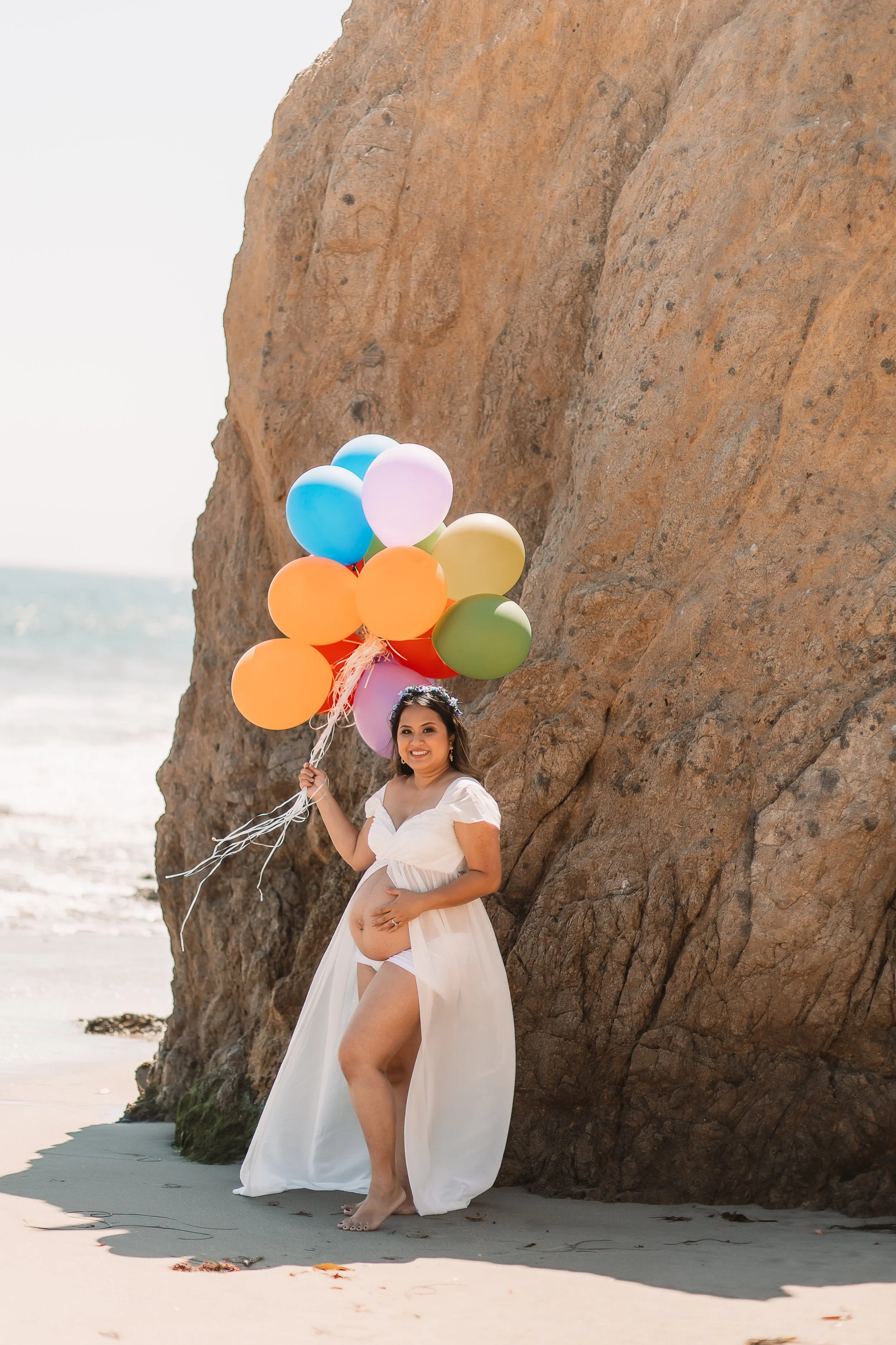 Santa Clarita Photographer - Santa Clarita Maternity Photographer - Santa Clarita Maternity Photos - this photo location is at el matador beach in malibu ca