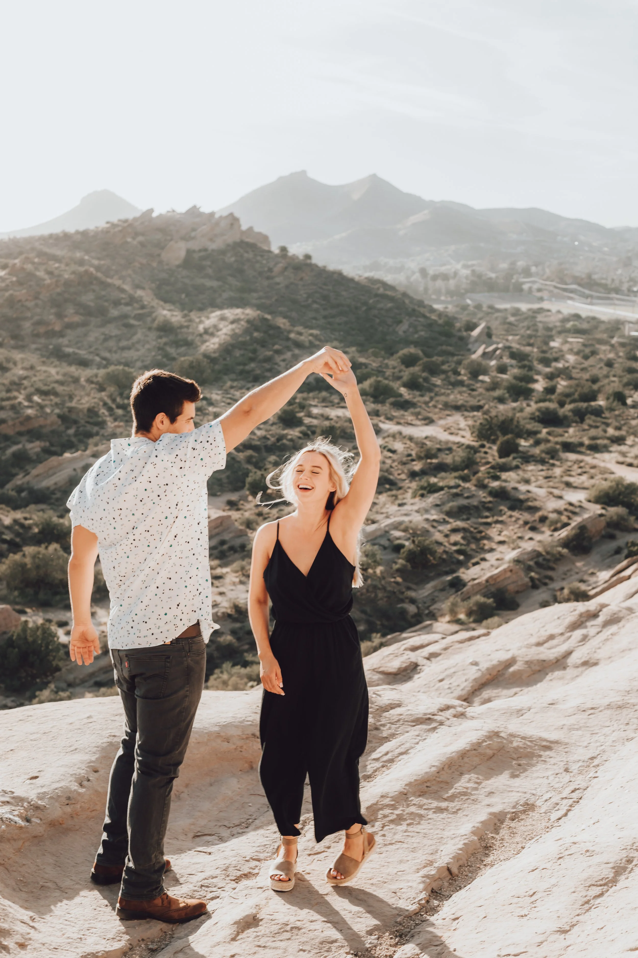 Santa Clarita Photographer - Santa Clarita Couples Photographer - Santa Clarita Couples Photos - this photo location is at vasquez rocks in agua dulce - engagement photos - santa clarita engagement photographer
