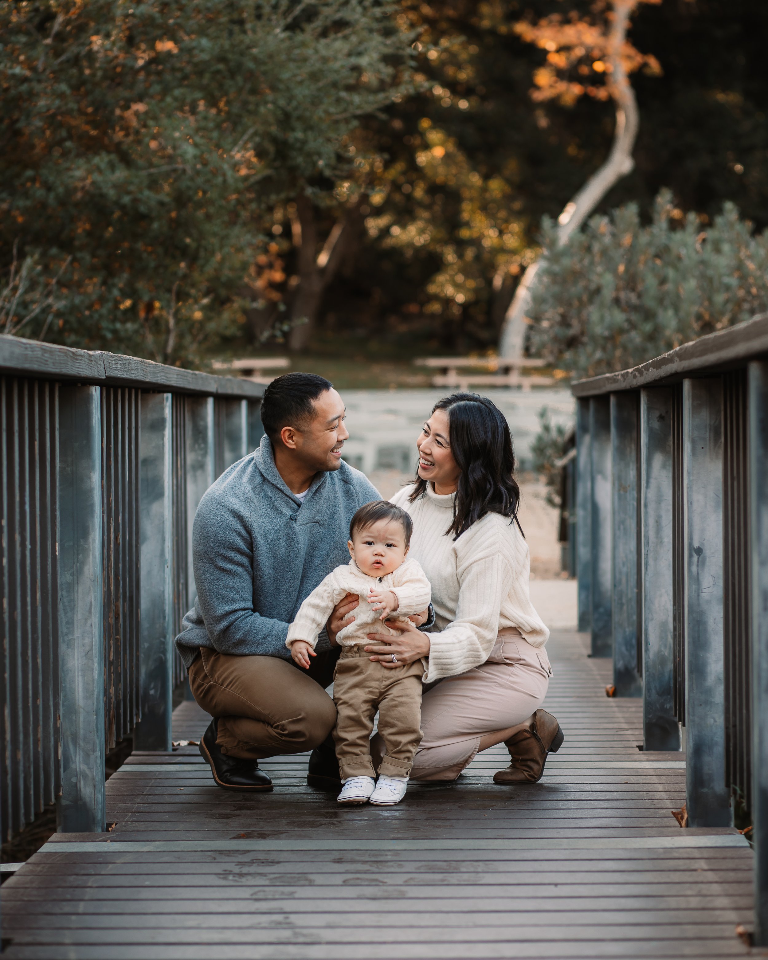 Santa Clarita Photographer - Santa Clarita Family Photographer - Santa Clarita Family Photos - this photo location is at placerita canyon nature center santa clarita california - family of 3 photos