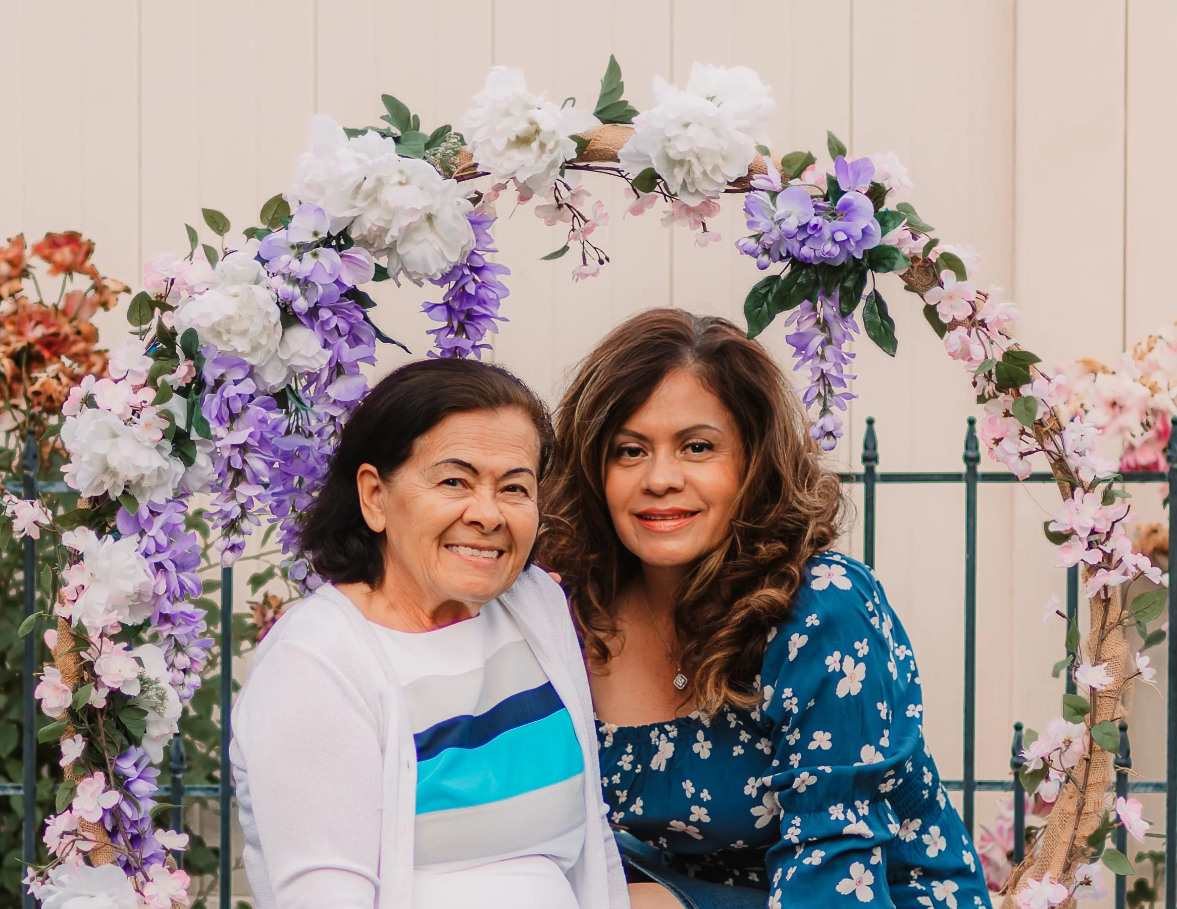 Santa Clarita Photographer - Santa Clarita Family Photographer - Santa Clarita Family Photos - mommy and me session in santa clarita california