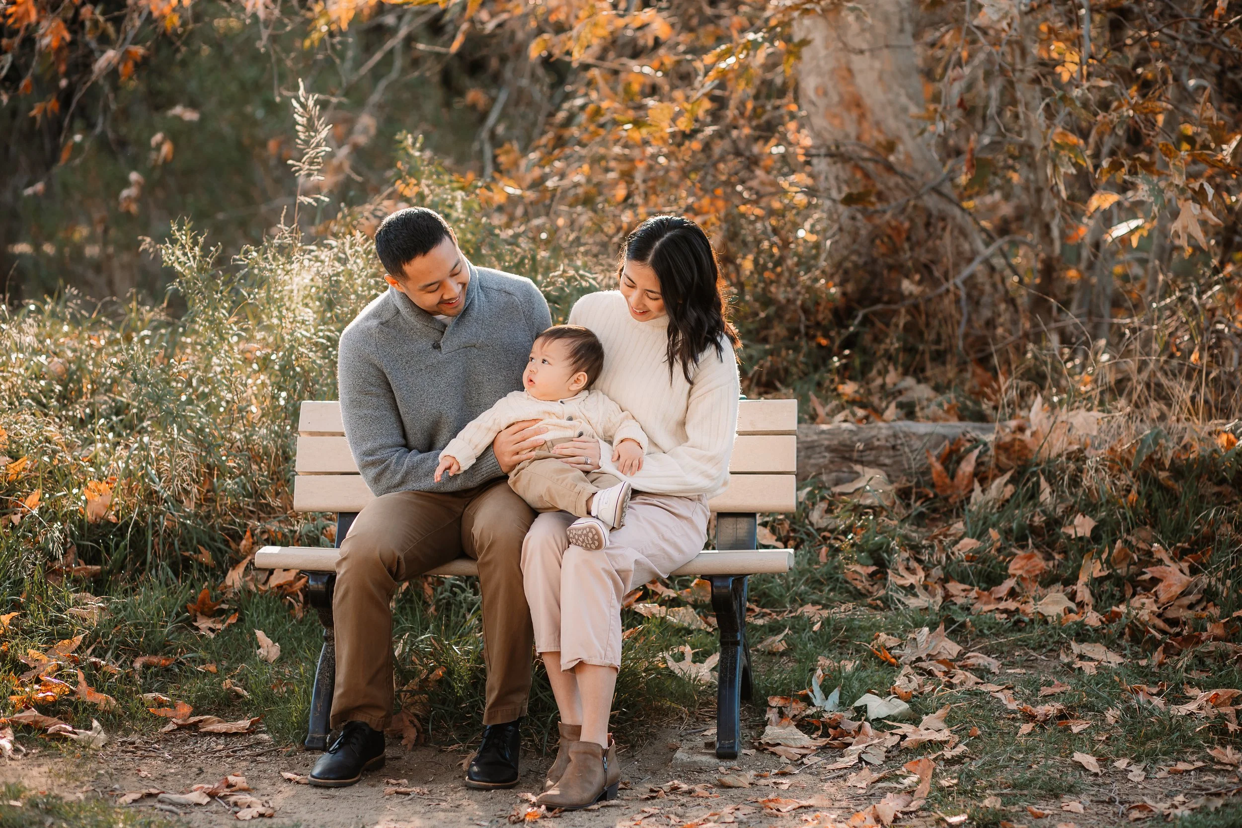 Santa Clarita Photographer - Santa Clarita Family Photographer - Santa Clarita Family Photos - this photo location is at placerita canyon nature center santa clarita california - family of 3 photos