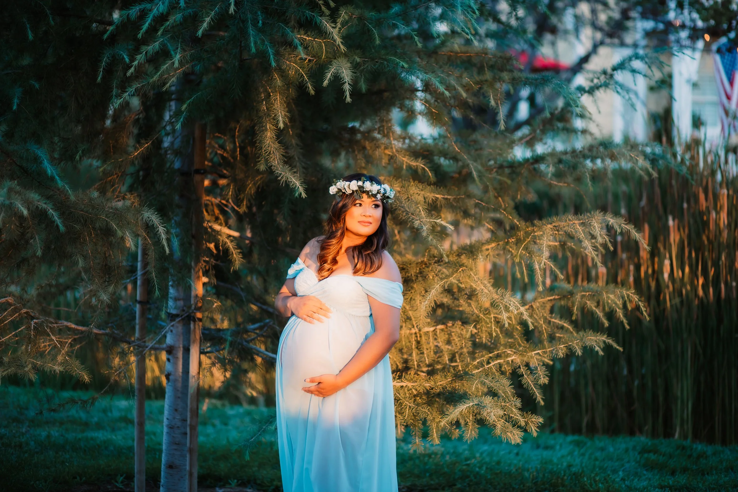 Santa Clarita Photographer - Santa Clarita Maternity Photographer - Santa Clarita Maternity Photos - this photo location is at bridgeport valencia lighthouse in valencia ca