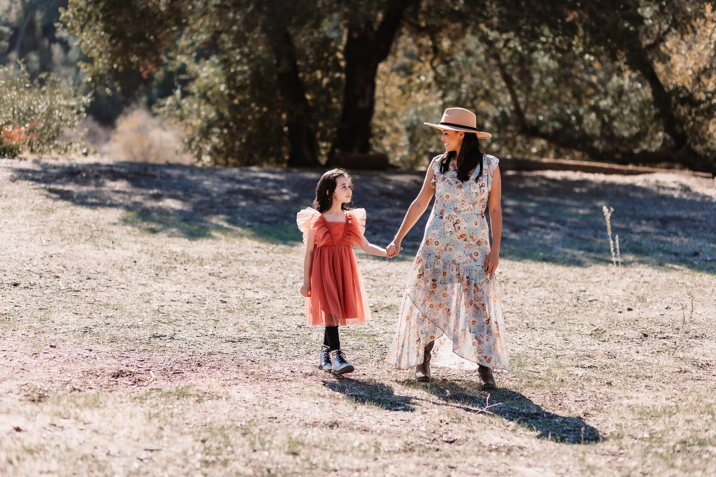 Santa Clarita Photographer - Santa Clarita Family Photographer - Santa Clarita Family Photos - this photo location is at placerita