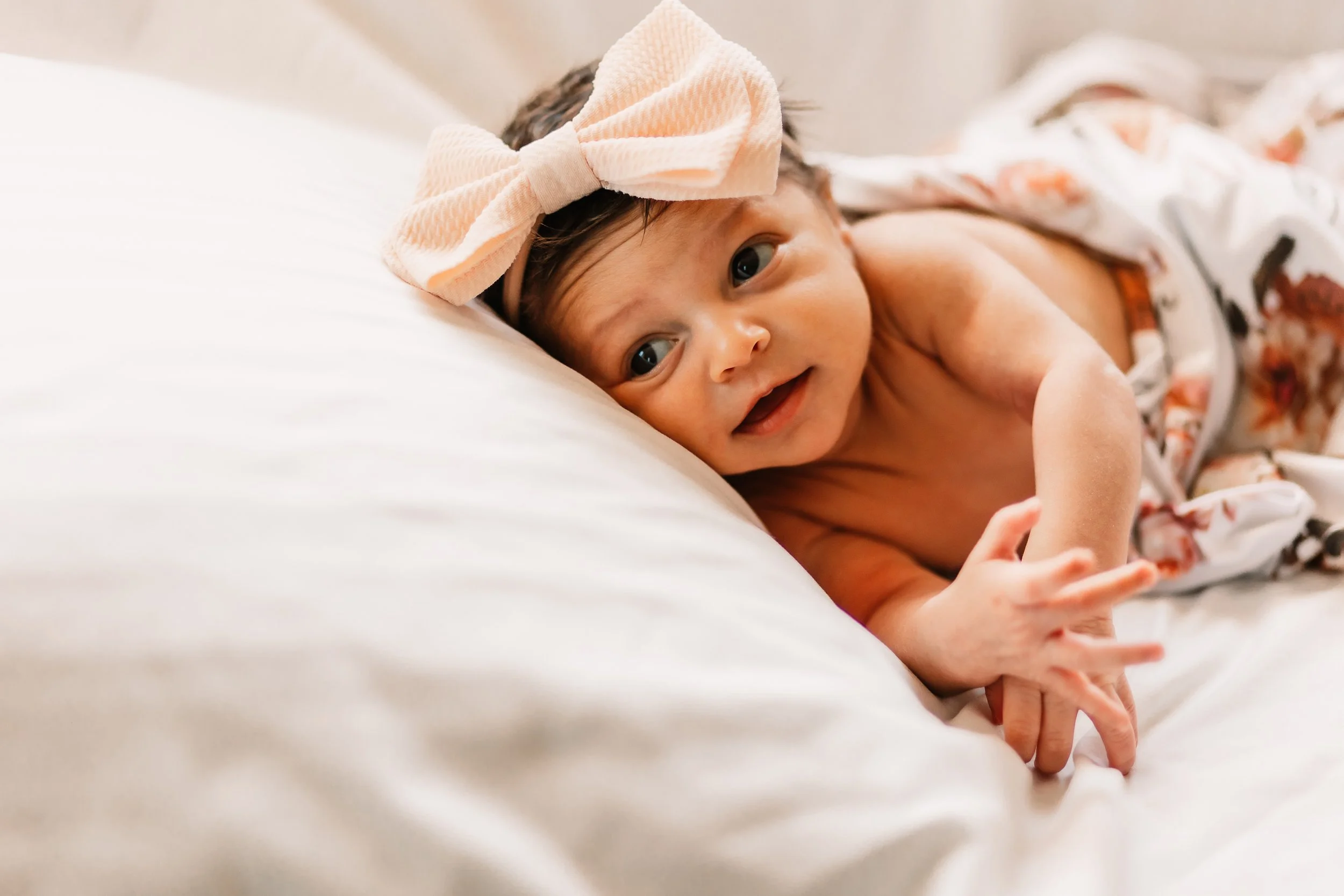 Santa Clarita Photographer - Santa Clarita Lifestyle Newborn Photographer - Santa Clarita Lifestyle Newborn Photos - this photo location is at the private home in santa clarita ca