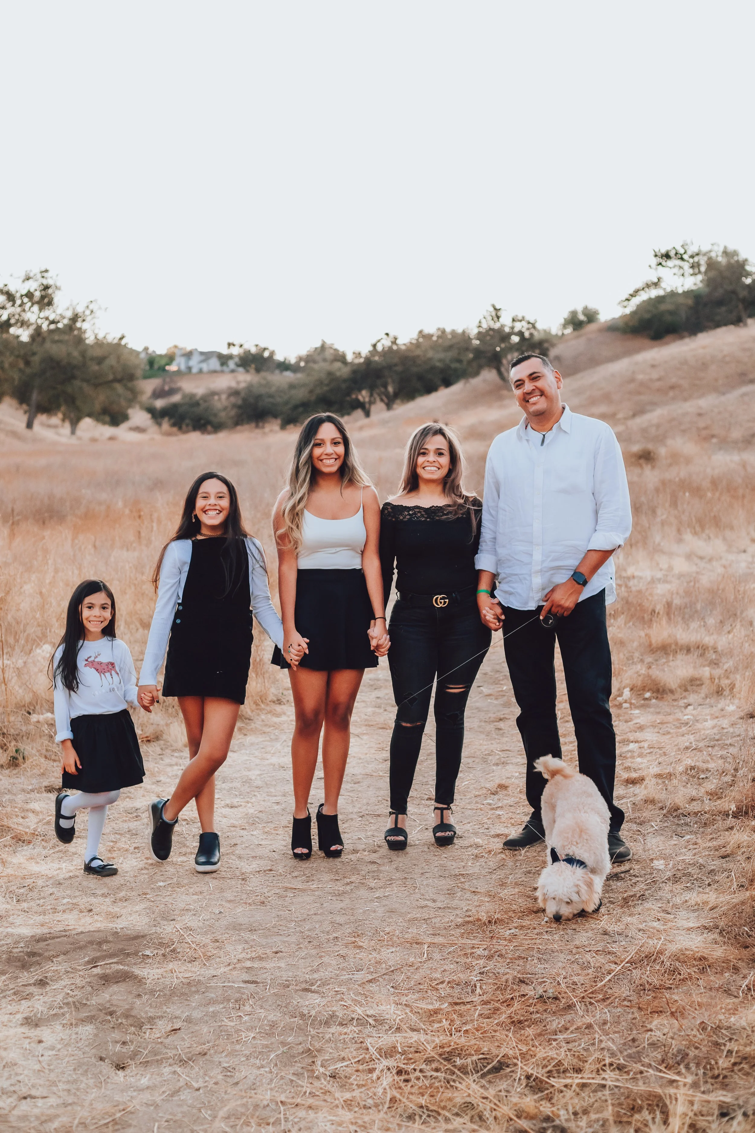 Santa Clarita Photographer - Santa Clarita Family Photographer - Santa Clarita Family Photos - this photo location is at Summit Park Valencia