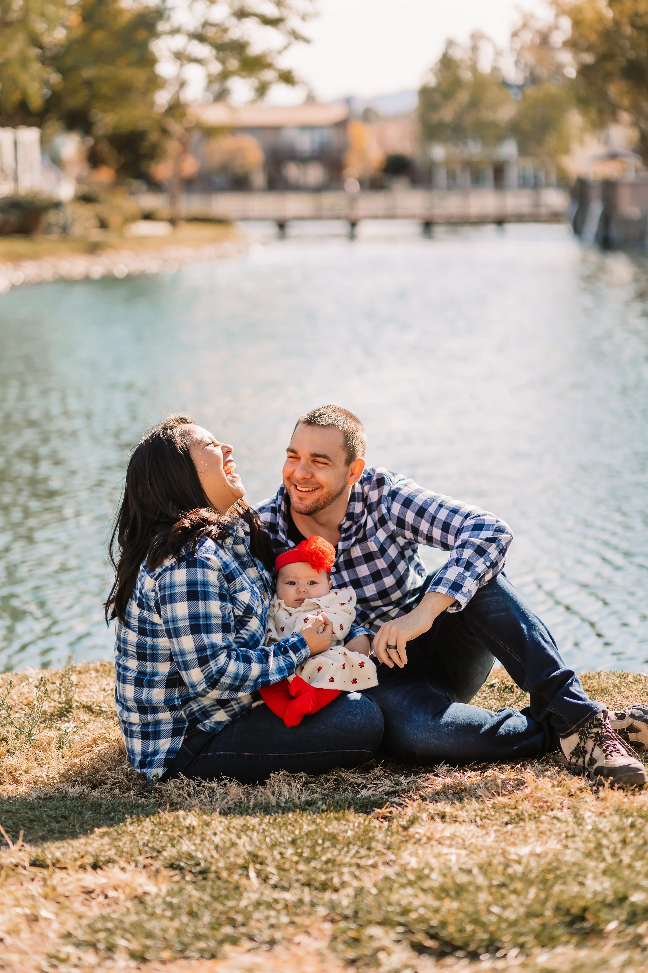 Santa Clarita Photographer - Santa Clarita Family Photographer - Santa Clarita Family Photos - this photo location is at bridgeport Valencia