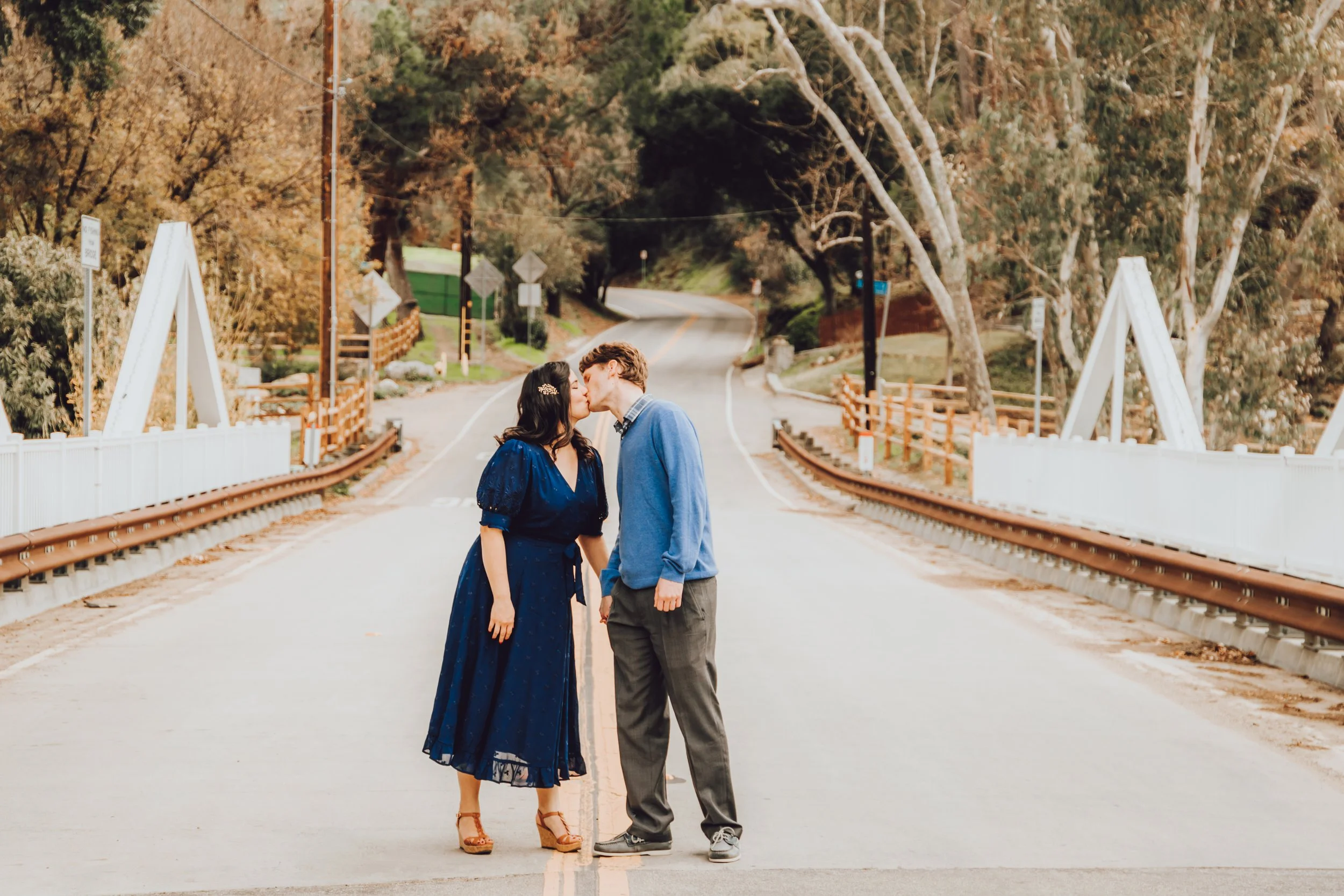 Santa Clarita Photographer - Santa Clarita Couples Photographer - Santa Clarita Couples Photos - this photo location is at malibou lake mountain club or the lodge at malibou lake in agoura hills - engagement photos - santa clarita engagement photogra