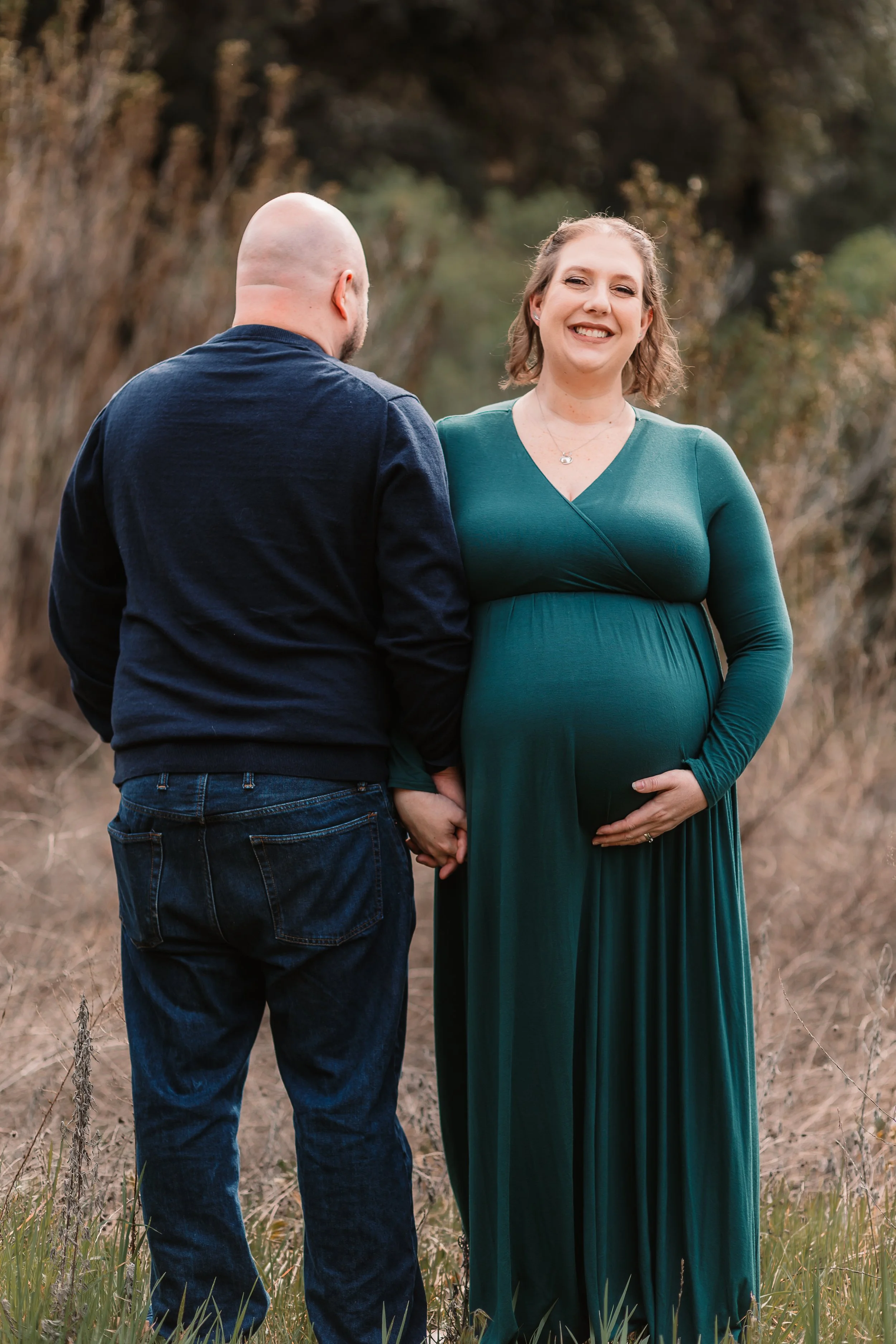 Santa Clarita Photographer - Santa Clarita Maternity Photographer - Santa Clarita Maternity Photos - this photo location is at placerita canyon nature center in santa clarita california