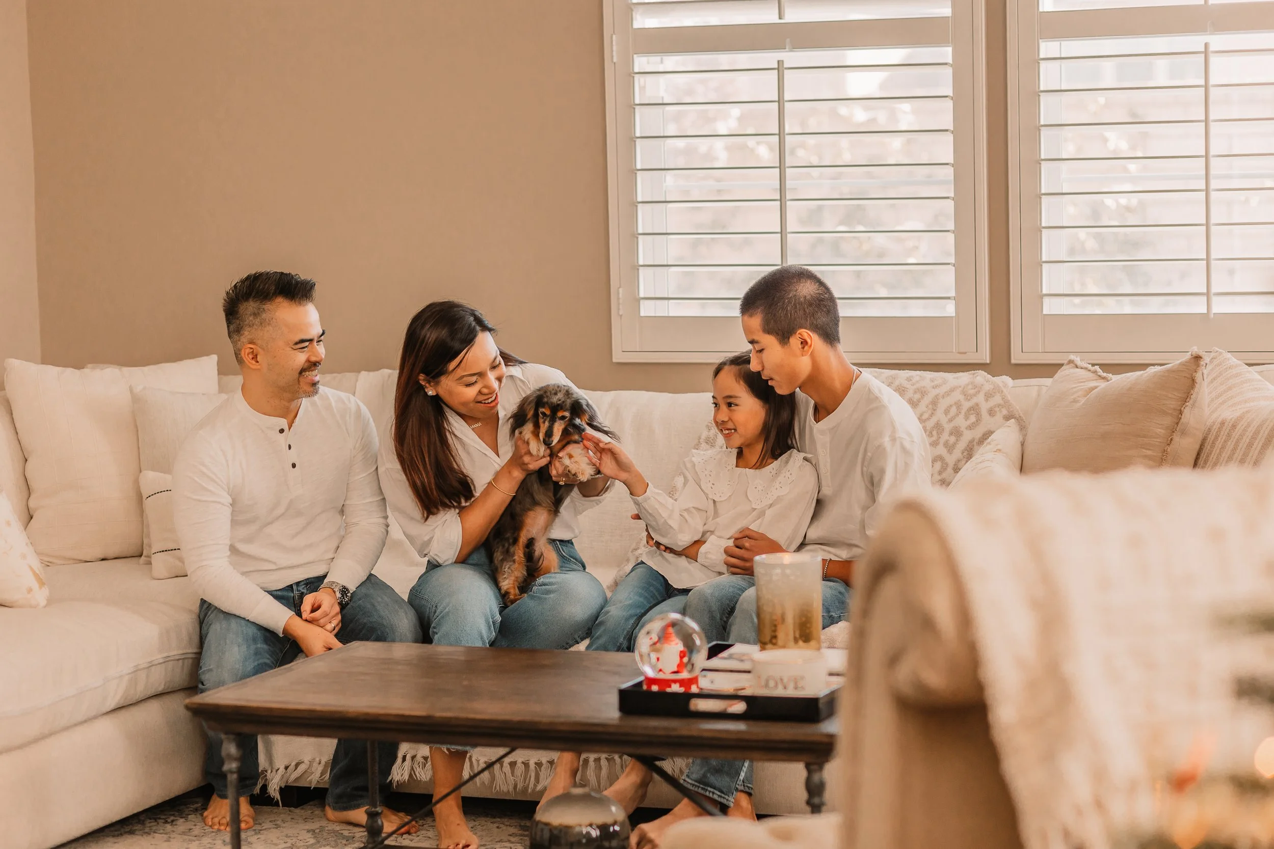 Santa Clarita Photographer - Santa Clarita Family Photographer - Santa Clarita Family Photos - this photo location is at private home in santa clarita