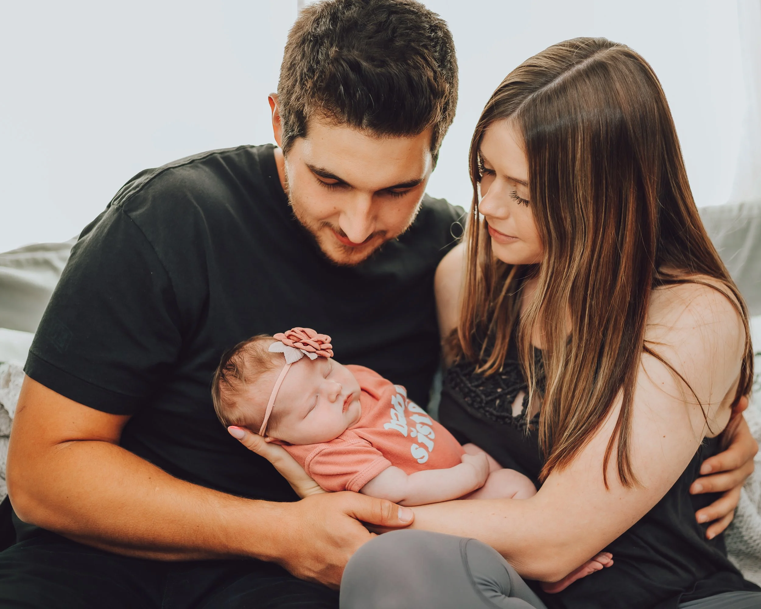 Santa Clarita Photographer - Santa Clarita Lifestyle Newborn Photographer - Santa Clarita Lifestyle Newborn Photos - this photo location is at the private home in santa clarita ca