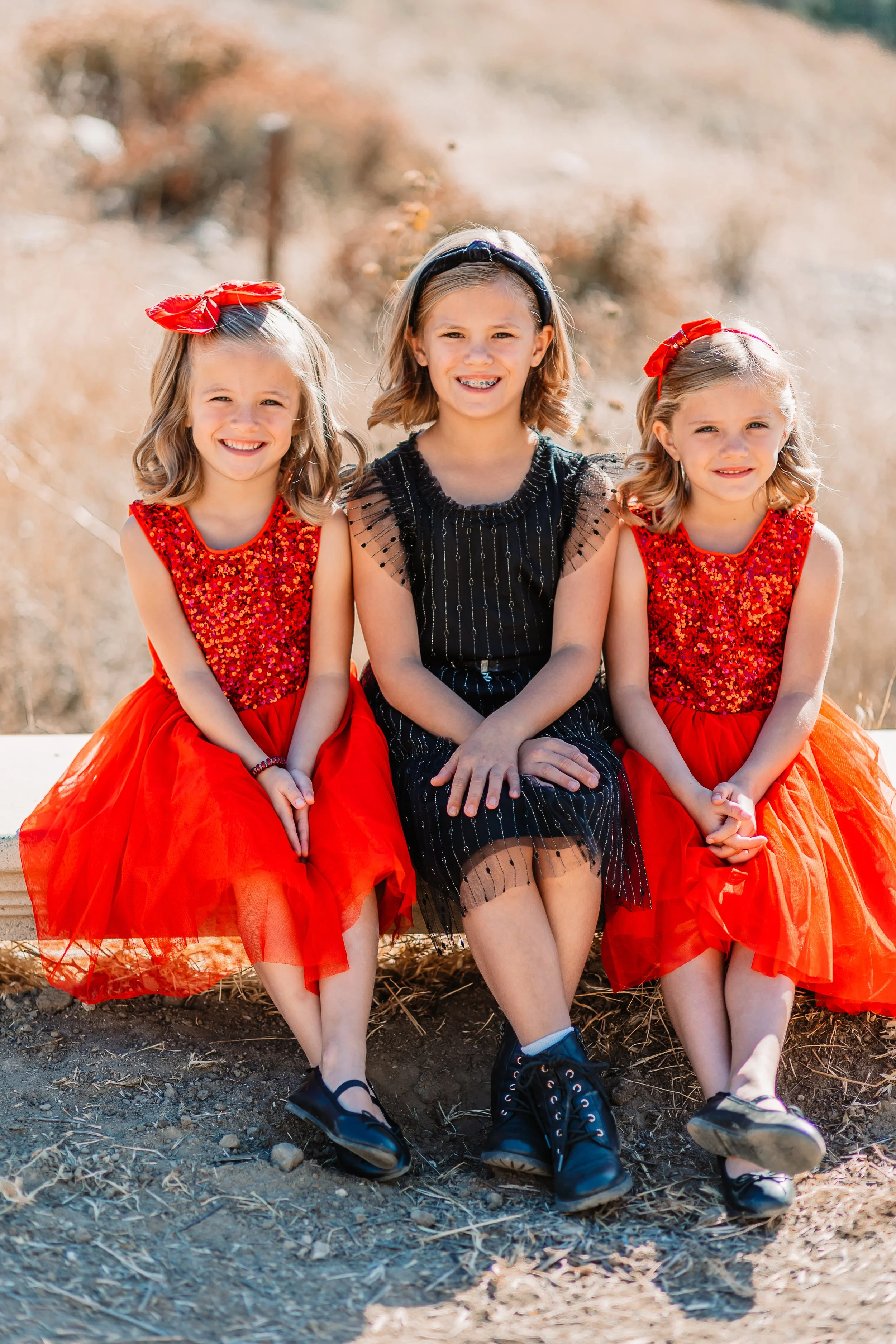 Santa Clarita Photographer - Santa Clarita Family Photographer - Santa Clarita Family Photos - this photo location is at golden valley ranch open space