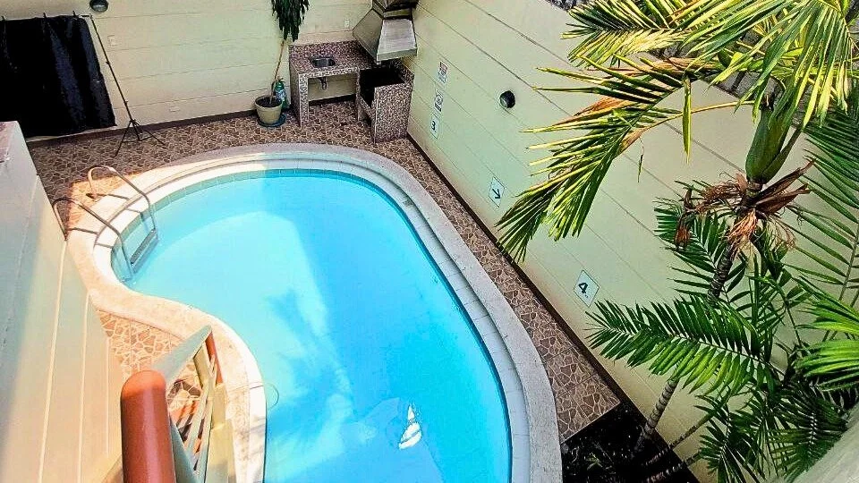 WALK-IN GUESTS ARE WELCOME TODAY!
Looking for a spontaneous getaway within the city? Carlmig Homes is ready to welcome you with comfort, style, and all the fun you deserve! 💖
Here&rsquo;s what&rsquo;s waiting for you:
No long travel, no hassle &mdas