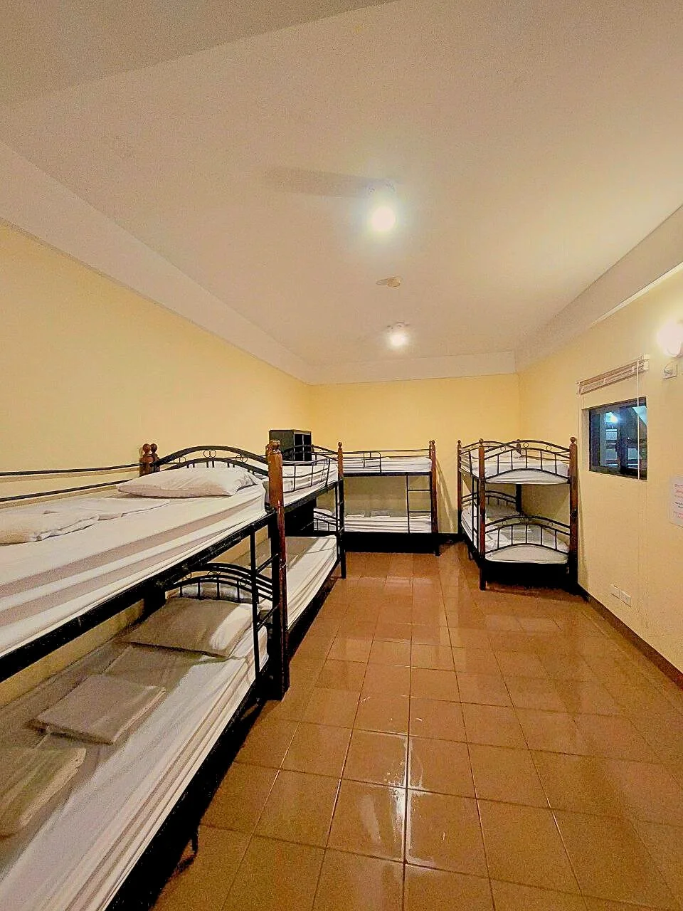 Limited slots left for SEPTEMBER and OCTOBER !!!
Looking for a spontaneous getaway within the city? Carlmig Homes is ready to warmly welcome you with comfort, style, and all the fun you deserve! 
Here&rsquo;s what&rsquo;s waiting for you:
No long tra