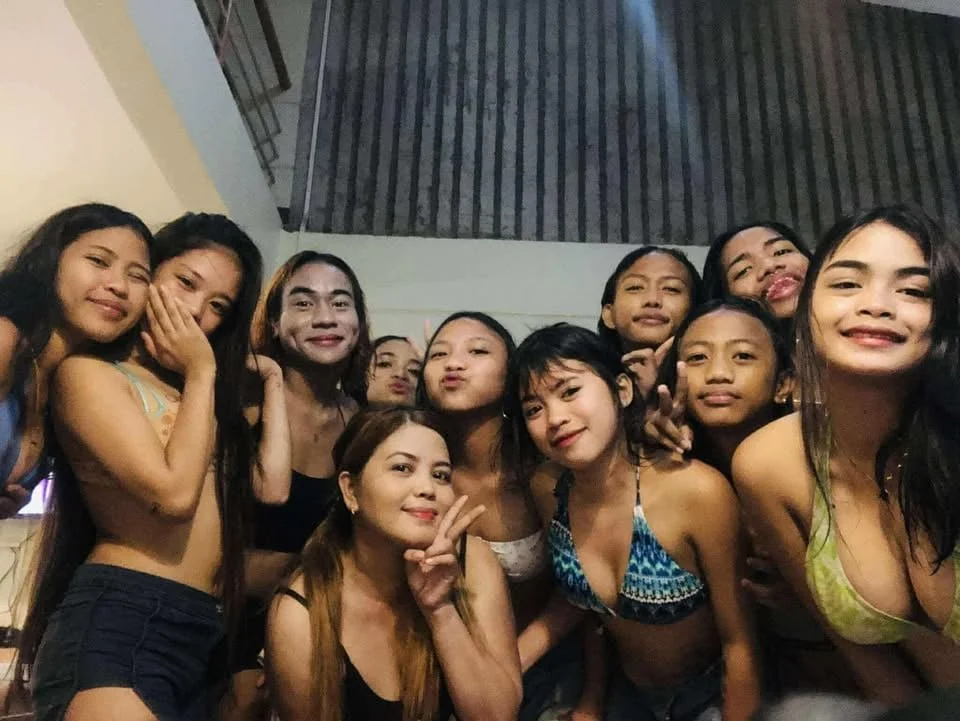 WALK-IN GUESTS ARE WELCOME TODAY!
PROMO RATE IS AVAILABLE NOW !!!

Maulan na Morning ❤

Here&rsquo;s what&rsquo;s waiting for you:
No long travel, no hassle &mdash; umulan man o umaraw just good vibes and great memories! 🥳
🎤 Up to 22 HOURS of non-s