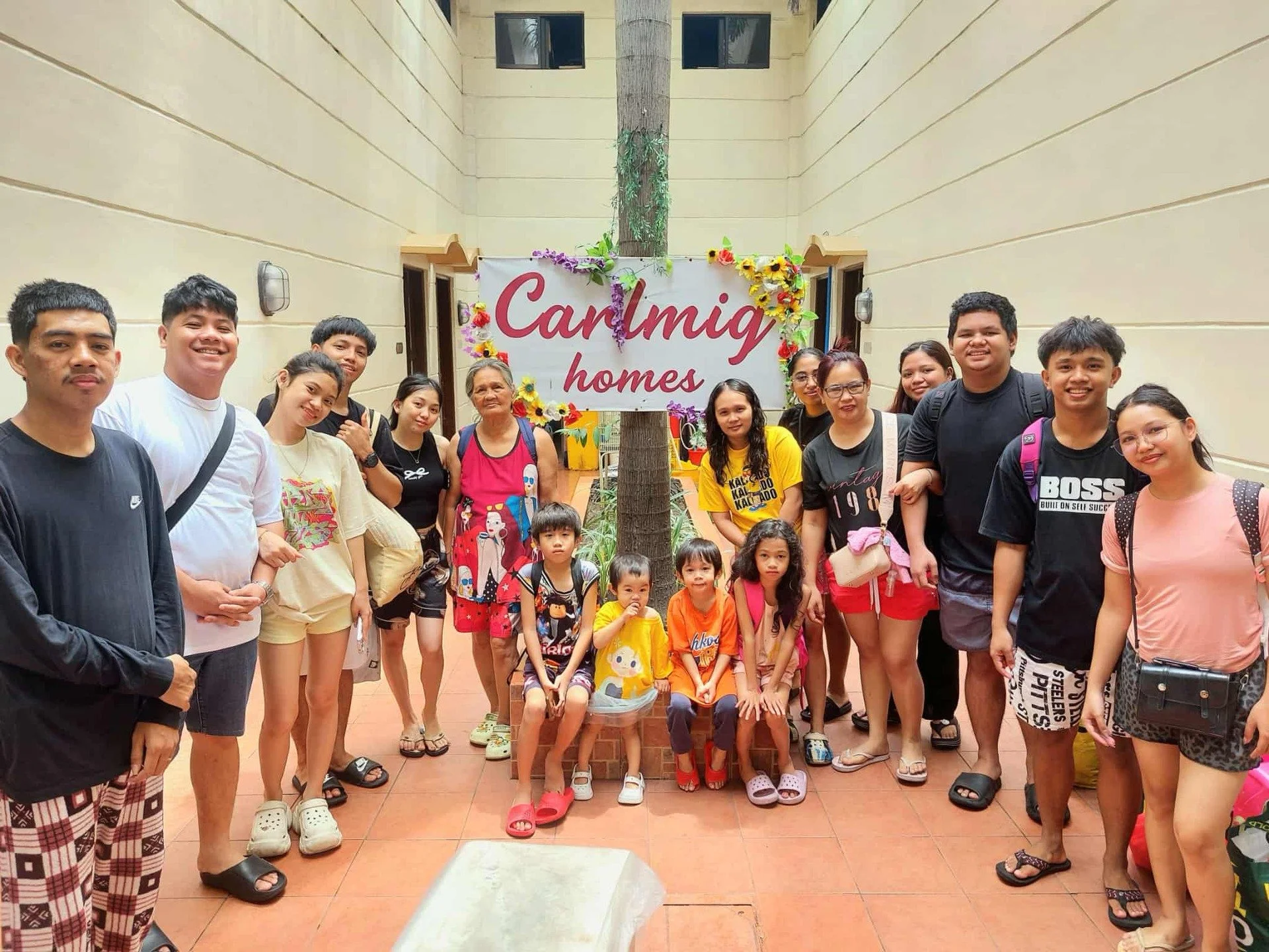 WALK-INS WELCOME TODAY at CARLMIG HOMES!
Finally !!! we are now accepting booking for the month of OCTOBER, NOVEMBER &amp; DECEMBER 😍
MAGPA BOOK KANA BAGO KAPA MAUNAHAN !!!
✅2 Airconditioned Rooms | 🛏️ 10 Comfy Beds
✅ Unlimited Videoke | 🏊&zwj;♂️ 