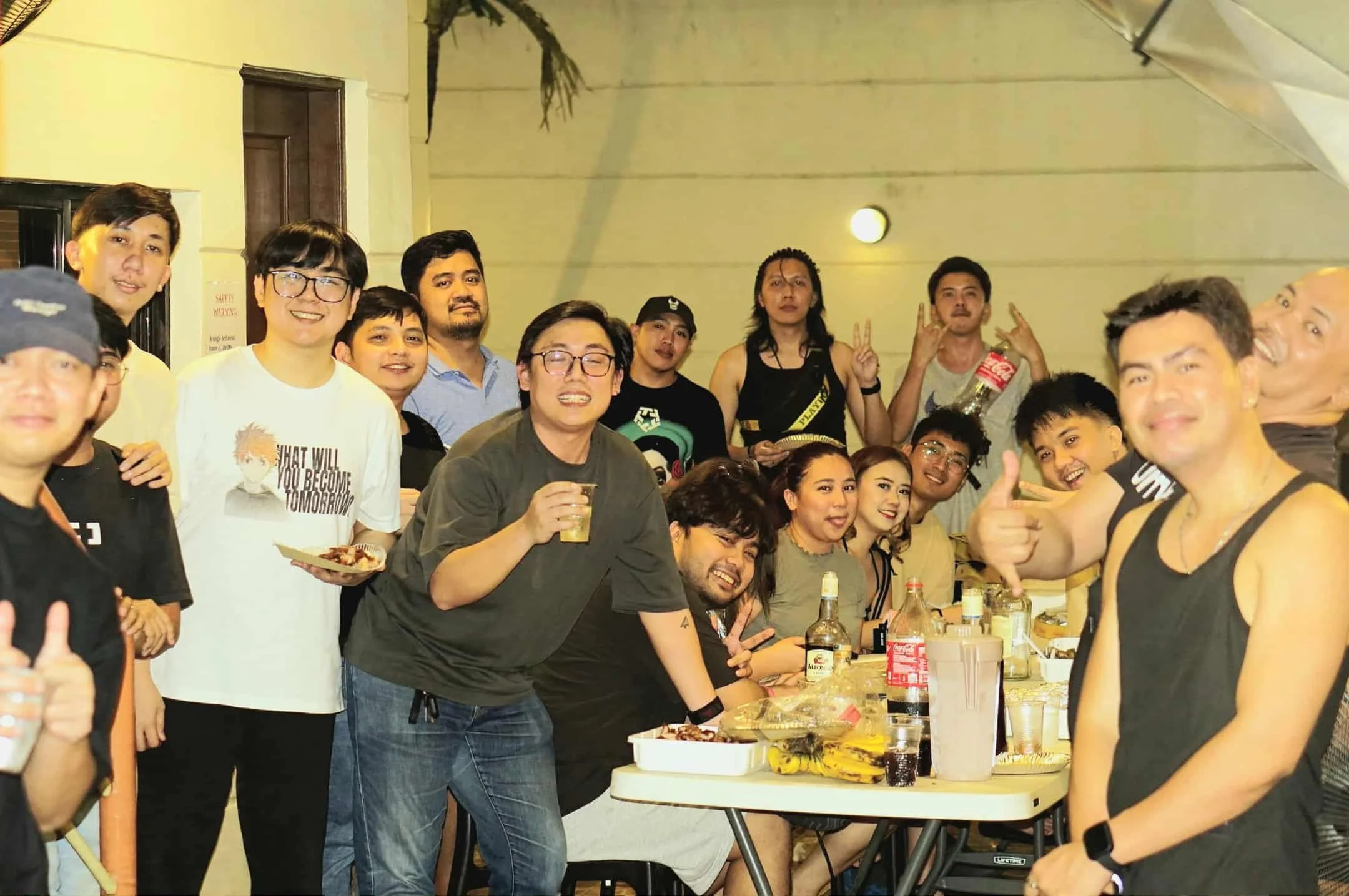 WEEKEND??? Aba't COZY STAYCATION na &lsquo;yan!
Rain or shine, Carlmig Homes is OPEN for you! 🌧️💖
Up to 25pax per unit !!!!
✅ 2 Airconditioned Rooms
✅ 10 Comfy Beds (4 double deck/ 2 single beds)
✅ Unlimited Videoke 🎤
✅ Swimming Pool (3&ndash;4ft)