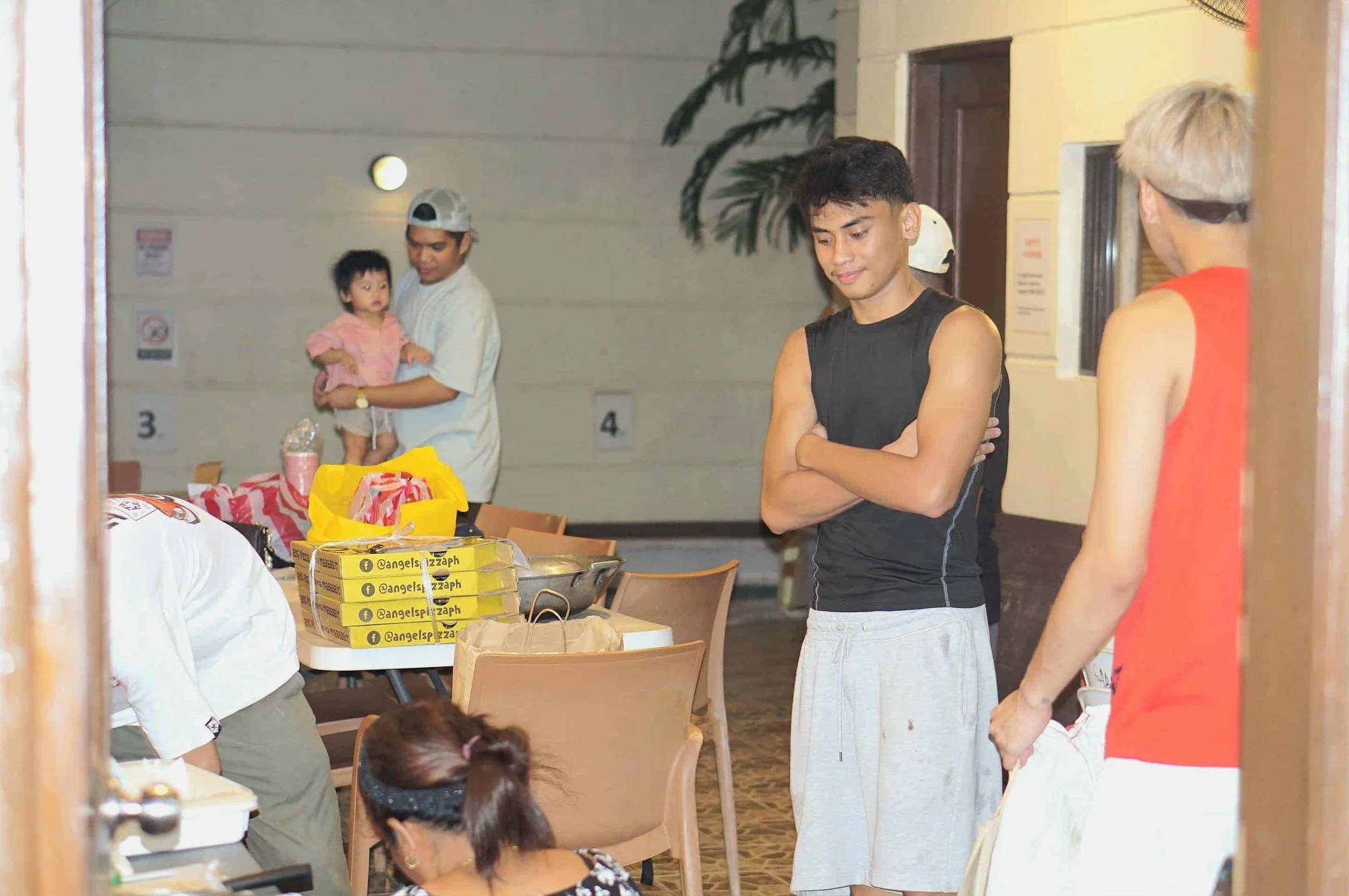 A moments captured here at Carlmig Homes
ONLY FEW slots left for NOVEMBER and DECEMBER !!!
✨ FULL INCLUSIONS:
🏡 2 Airconditioned Rooms (10 Beds)
🎤 Walang sawang Videoke
🏊&zwj;♂️ Private Swimming Pool (3&ndash;4ft)
🍳 Kitchen with FREE gas &amp; ch