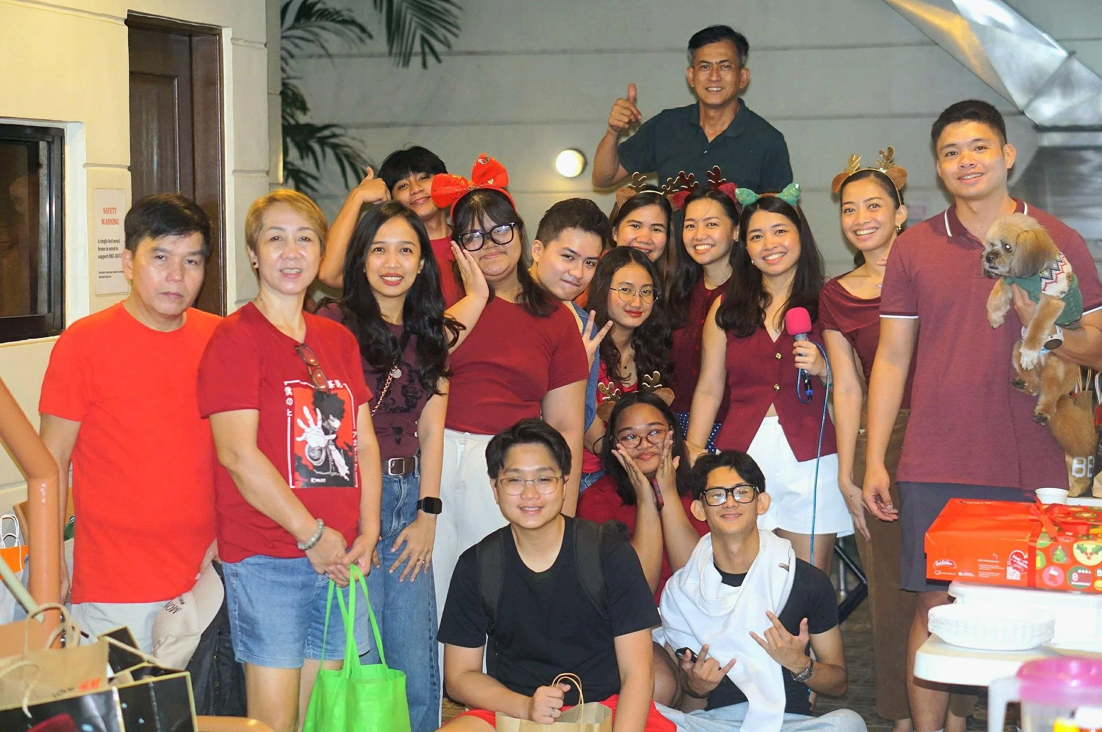 MERRY CHRISTMAS from Carlmig Homes family to yours🎉💝