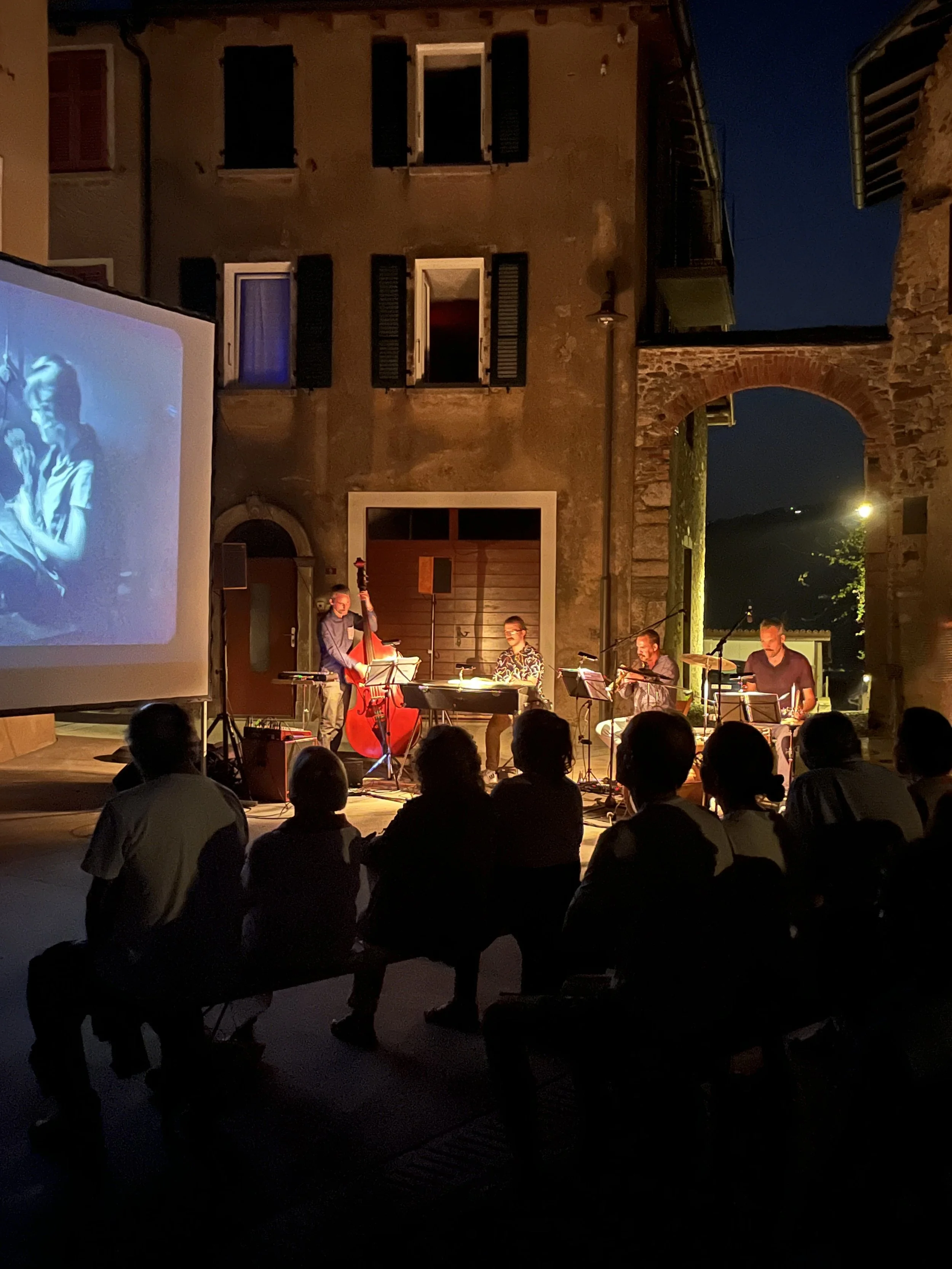 IMG_9001_ritrovarsi nei nuclei.JPG