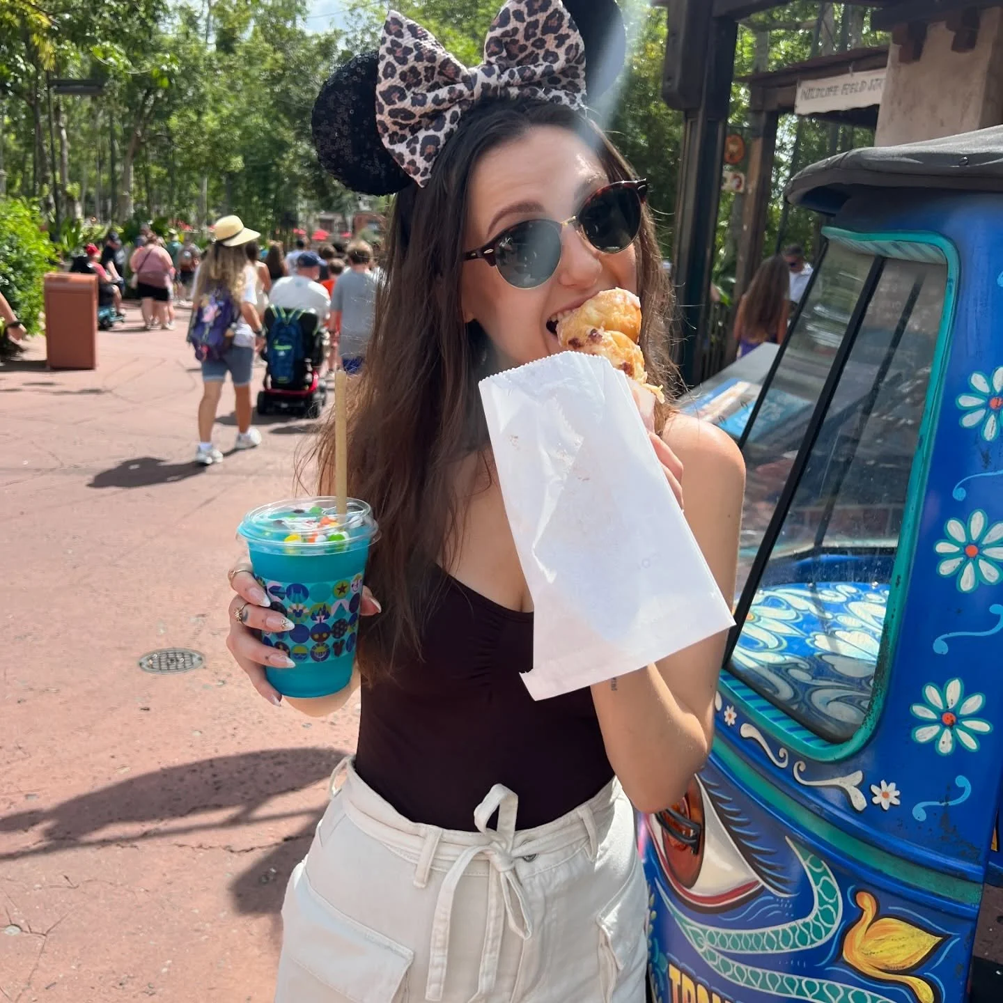 Happy birthday to my beautiful wife ❤️

My best friend, partner in crime, Disney girl, little chef, soul mate 🙏❤️