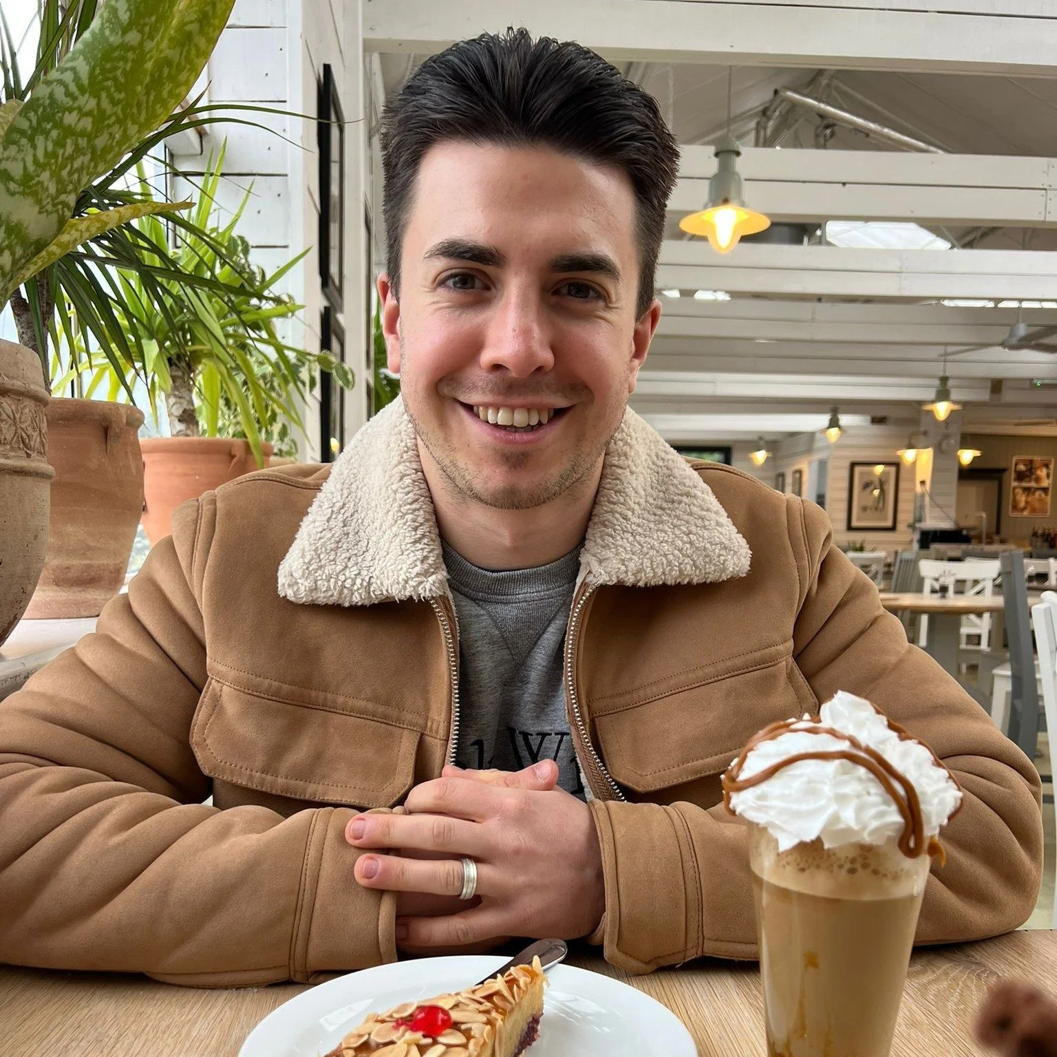 If January motivation has completely disappeared, you&rsquo;re not alone.

Maybe you started strong.💪

Maybe you didn&rsquo;t start at all.☹️

Maybe February is already feeling like &ldquo;I&rsquo;ll try again next month.&rdquo;

If that&rsquo;s you