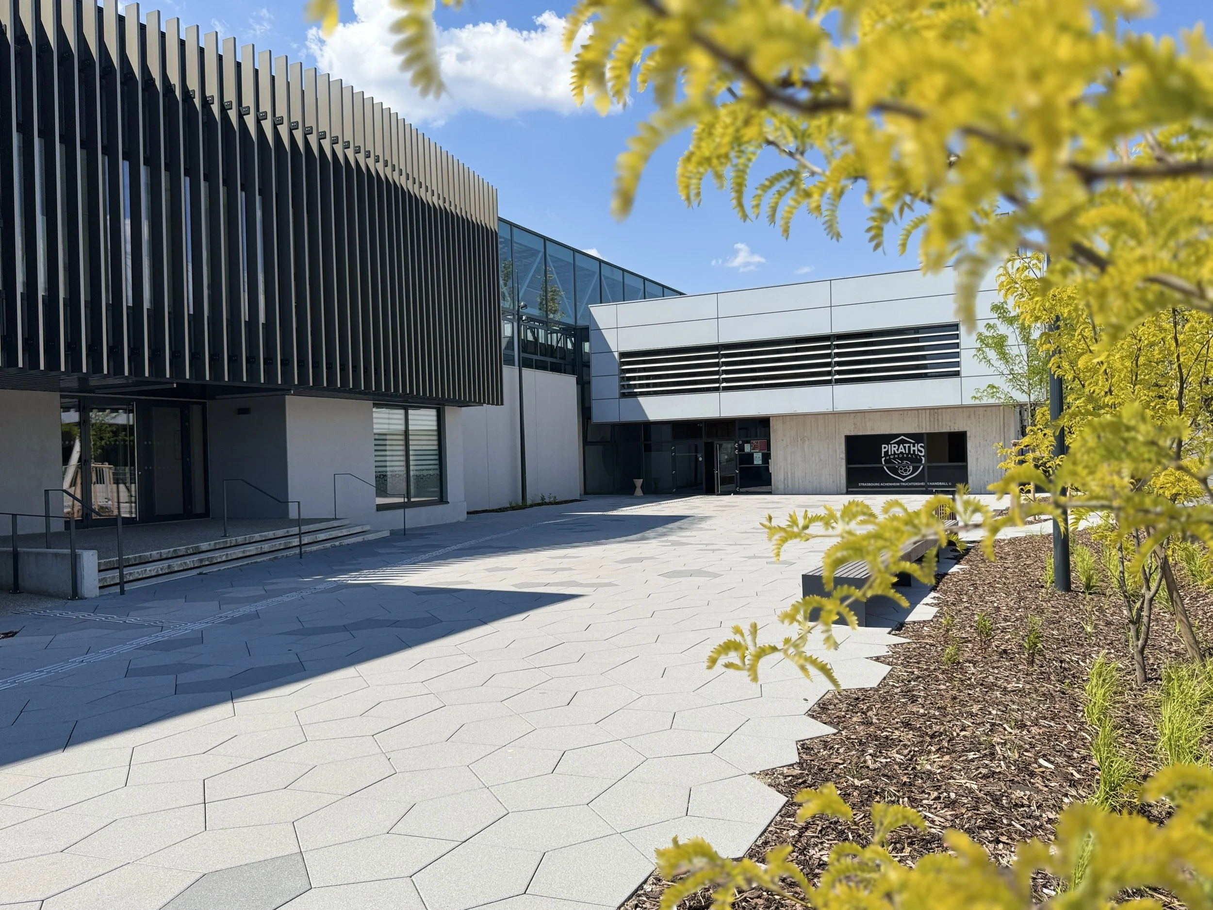 TRUCHTERSHEIM / Aménagement des abords du Centre Sportif