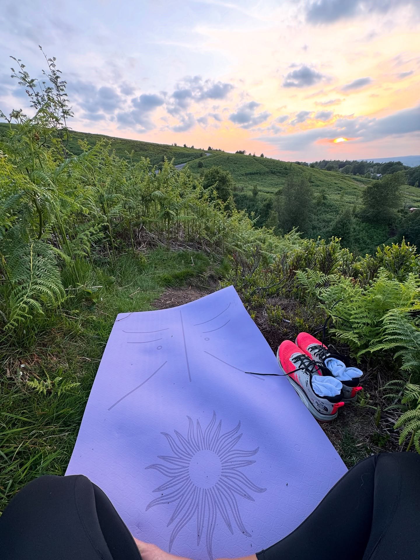 Day 12 of my 40-day journey with Inner Engineering by Sadhguru.
I practice twice a day &mdash; 40 minutes each time. That&rsquo;s 80 minutes total.
And yet&hellip; it feels like I get 2 or 3 extra hours as a present every day.
Clarity. Presence. Ener