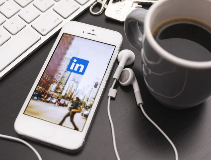 LinkedIn Photos: Best Practice Guide 2021