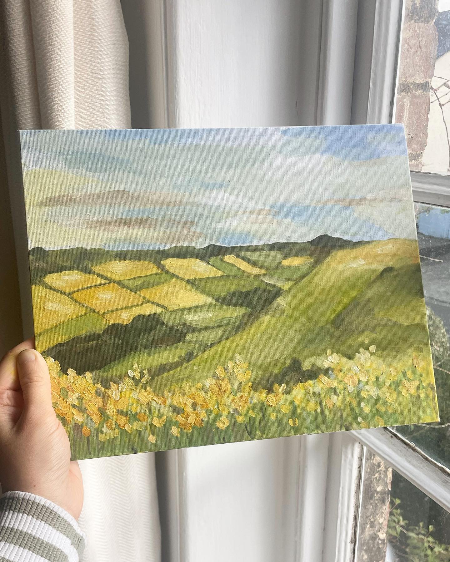 Yellow in the fields 🌾
Oil on board 

Taking commissions 💛

#artist #surreyartist #landscapes #painter #reigateartist #oilpainting