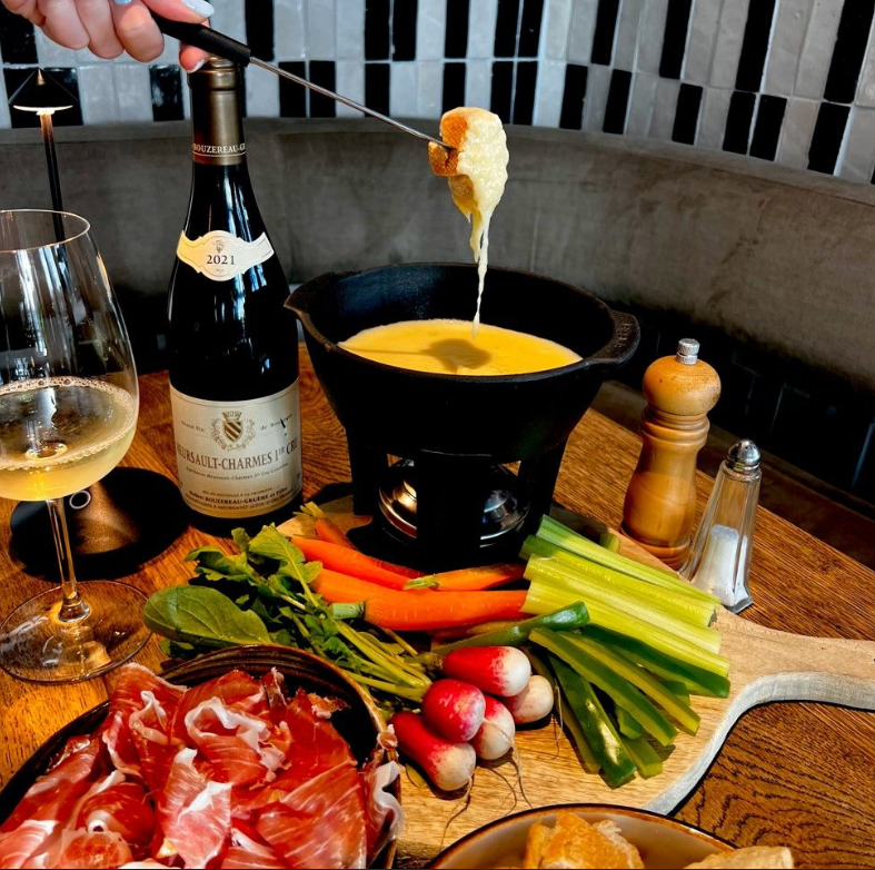 Zwitserse kaasfondue avond