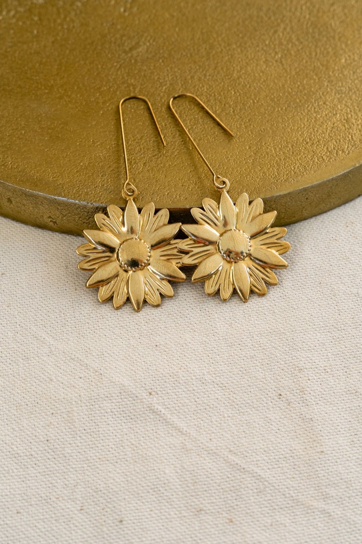 L_ATELIER+DE+LESLIE+%E2%80%A2+Collection+Marguerites+%E2%80%A2+Boucles+Crochets+-4.jpg