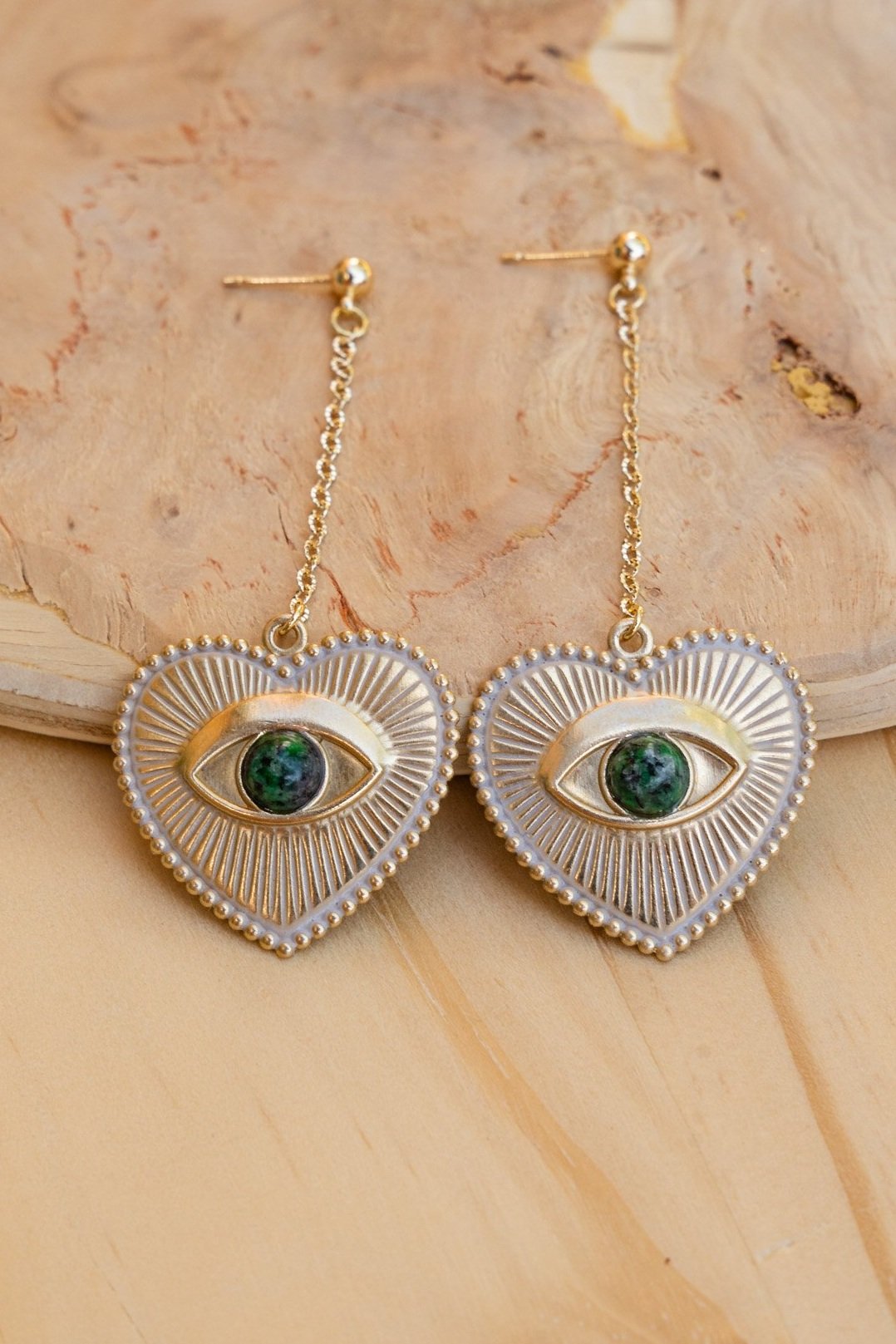 L_ATELIER+DE+LESLIE+%E2%80%A2+Collection+Coeur+%E2%80%A2+Blanc+%E2%80%A2+Boucles+Courtes+-35.jpg