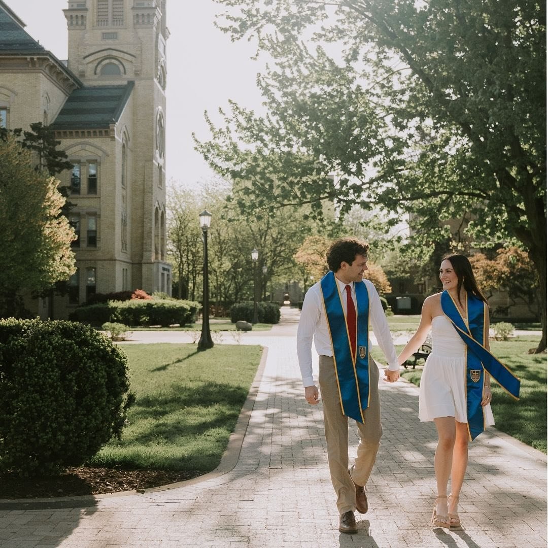 Tori and Joe were the cutest 👩&zwj;🎓🍀 

I love family pictures and videography, but April and May are for the college grads. 📸 Sometimes grad sessions feel a slight bit &ldquo;out of my lane&rdquo;&hellip; am I offering something that doesn&rsquo