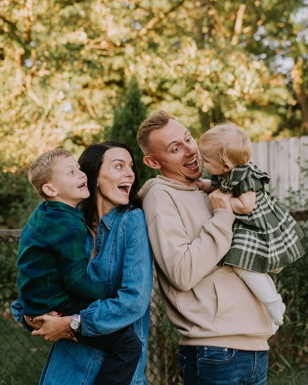New Digs!

Front Porch Minis fell at the perfect time for this sweet new-to-LDP family to show off their beautiful new home. 🏡
Wishing them all the best adventures, laughter, and memories in this next chapter. 🤍

📍 South Bend, Indiana | Front Porc