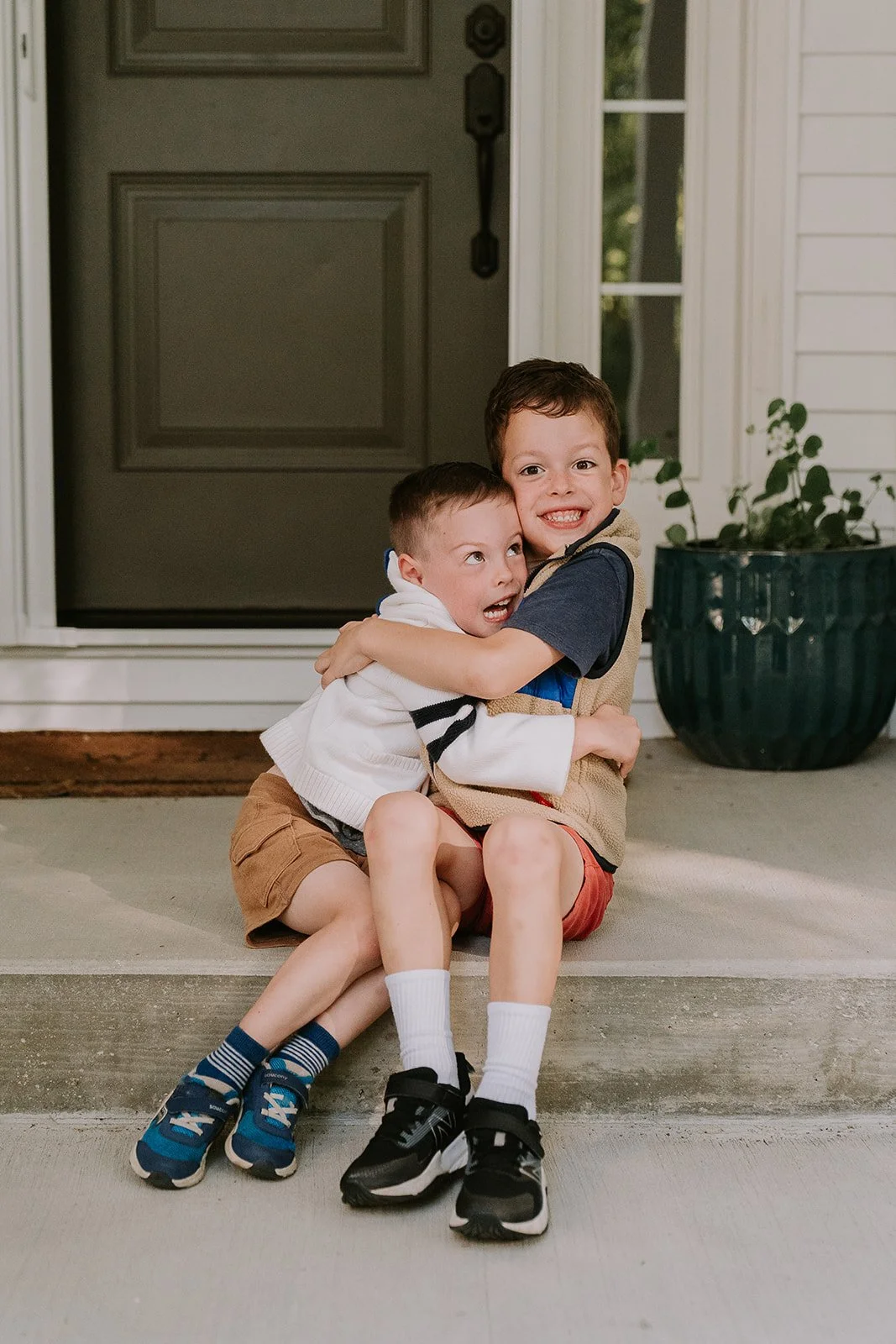 Brothers Hugging on Porch | Lifestyle Mini Session